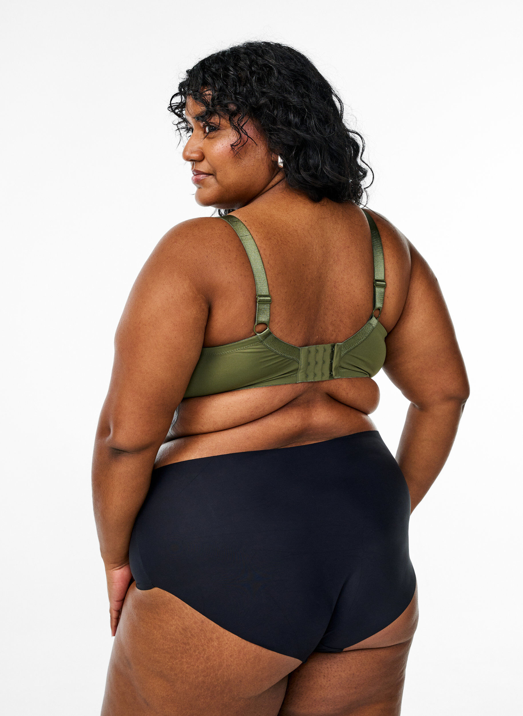 ZizziVorgeformter BH aus Mikrofaser mit Satindetail, Gr&uuml;n, Model image number 2