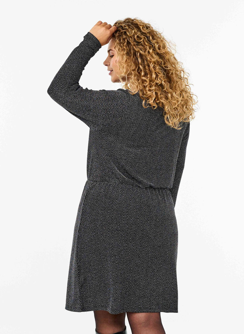 Glitzerkleid mit Zickzackmuster, Silver ZigZagShimmer, Model image number 1
