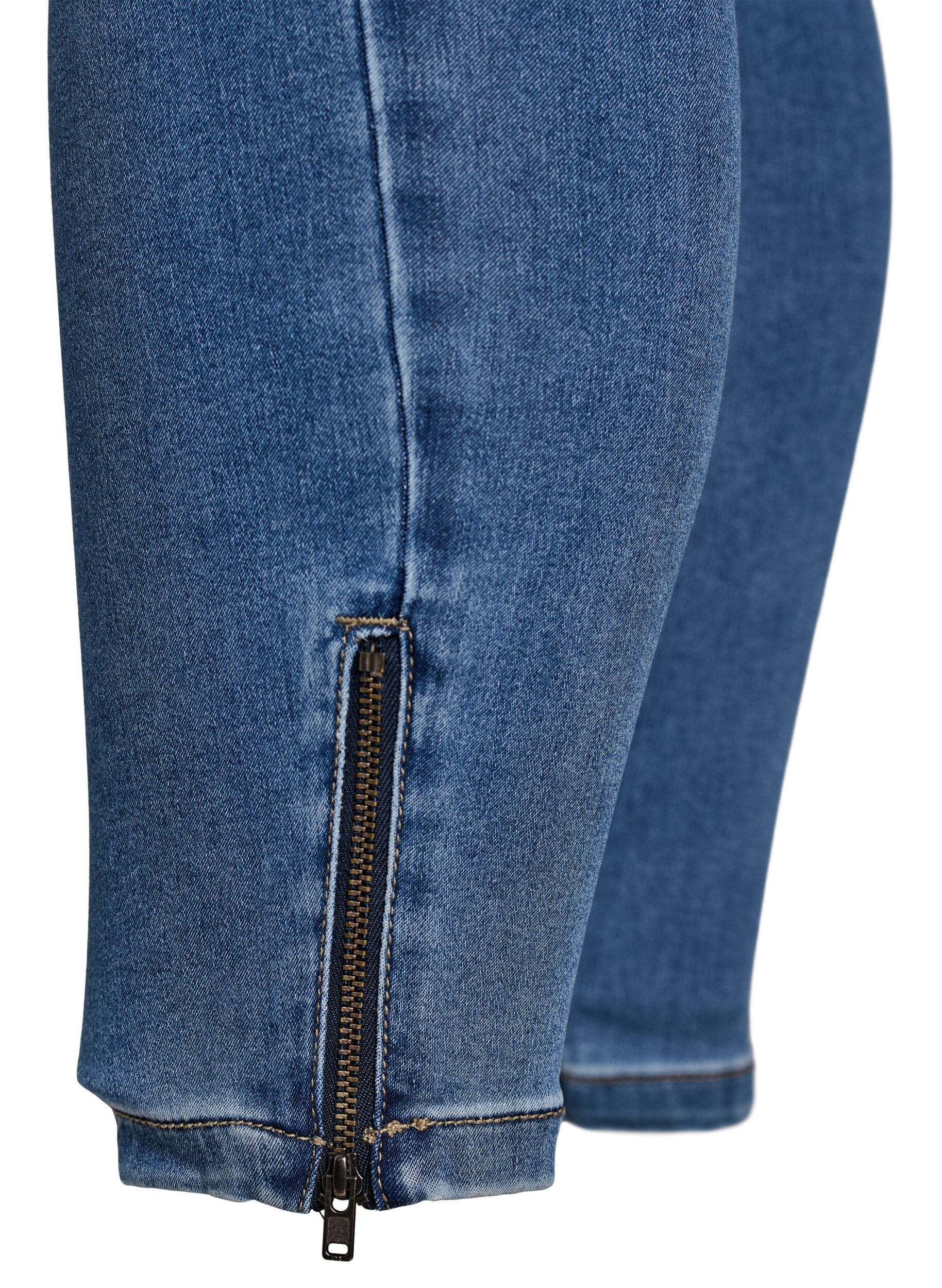 ZizziKurze Amy Jeans mit Rei&szlig;verschlussdetail., Blau, Packshot image number 4