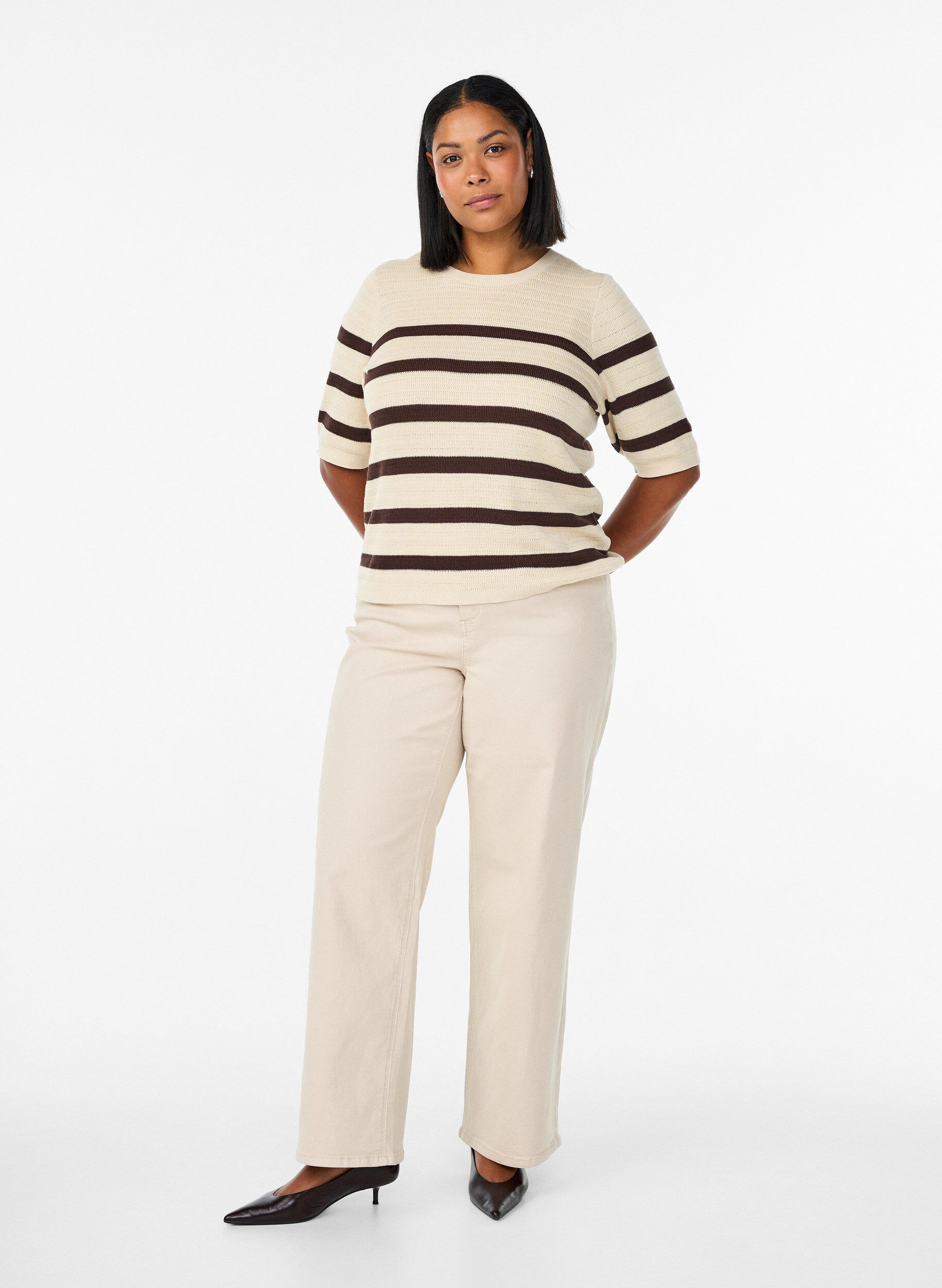 ZizziStrickbluse mit Streifen und kurzen &Auml;rmeln, Vanille, Model image number 1