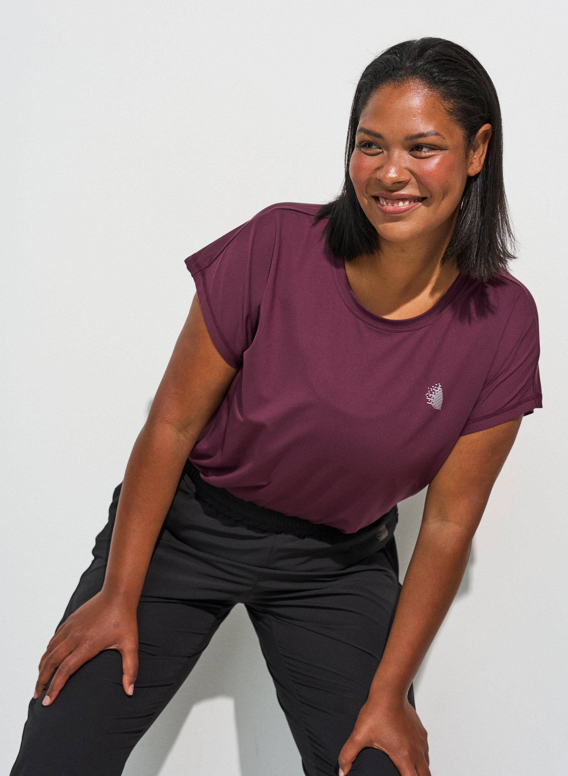 ZizziEinfarbiges Trainings-T-Shirt, Rot, Model image number 0