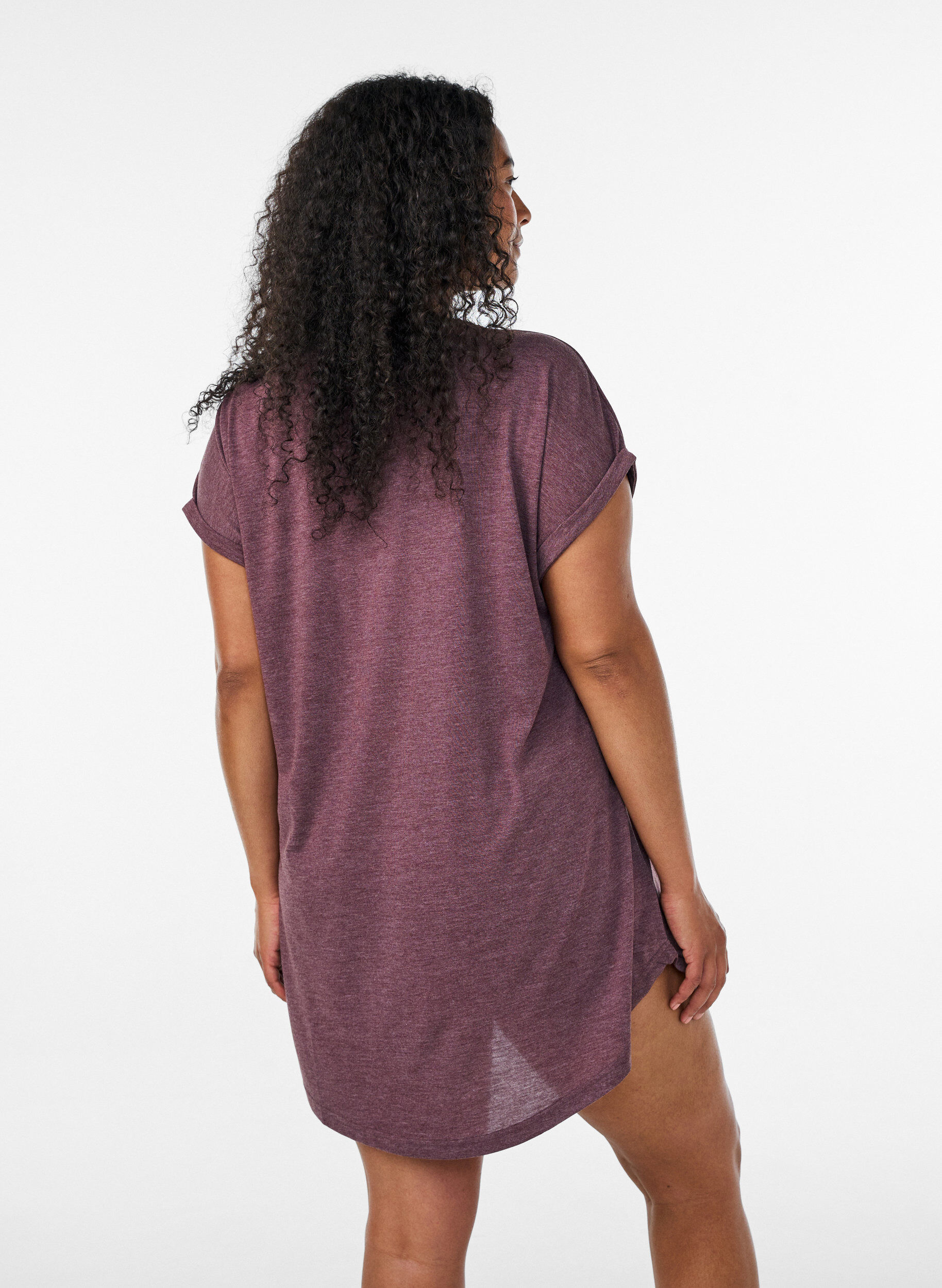 ZizziKurz&auml;rmliges Nachthemd mit Textdruck, Dunkles Bordeaux, Model image number 2