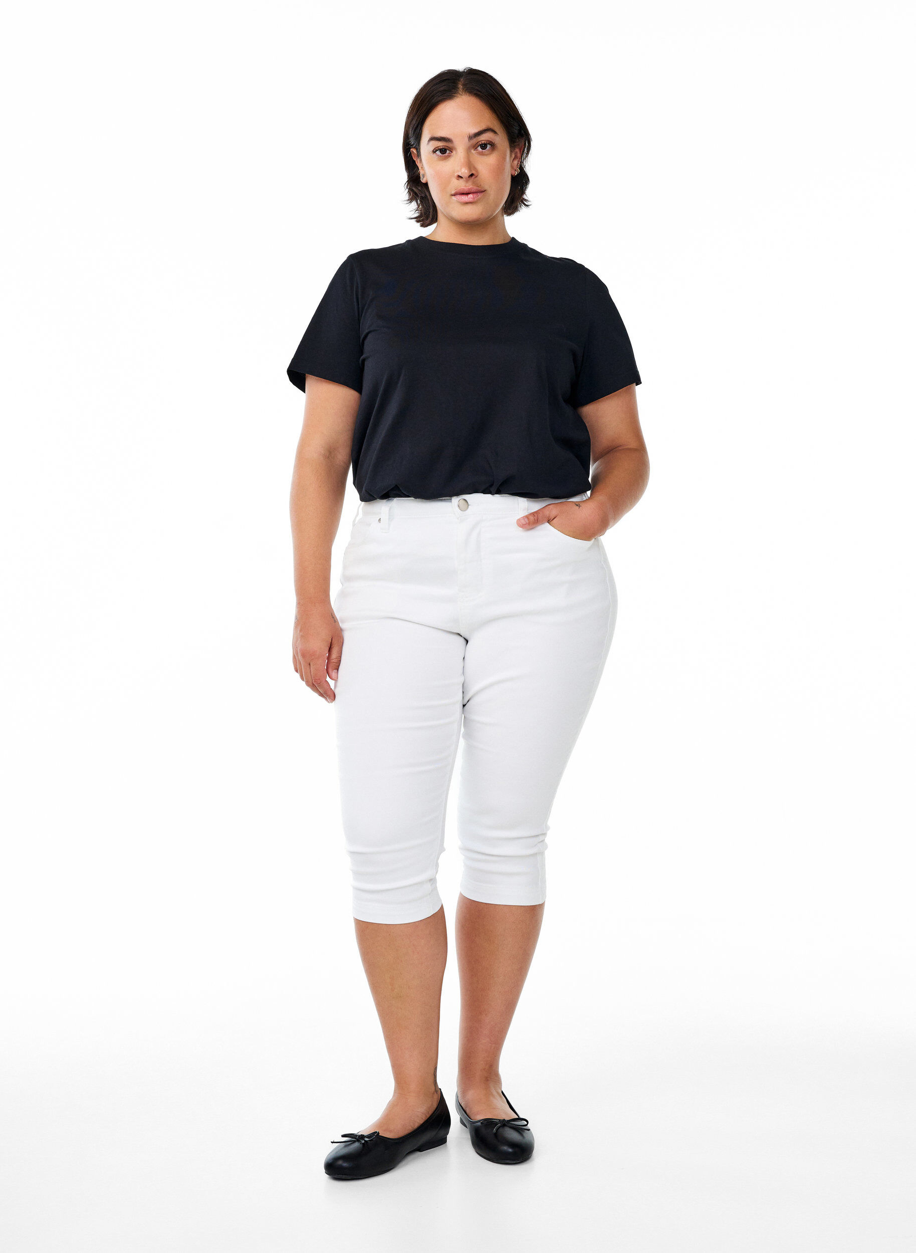 Hoch taillierte Amy Capri Jeans mit Super Slim Fit, Wei&szlig;, Model