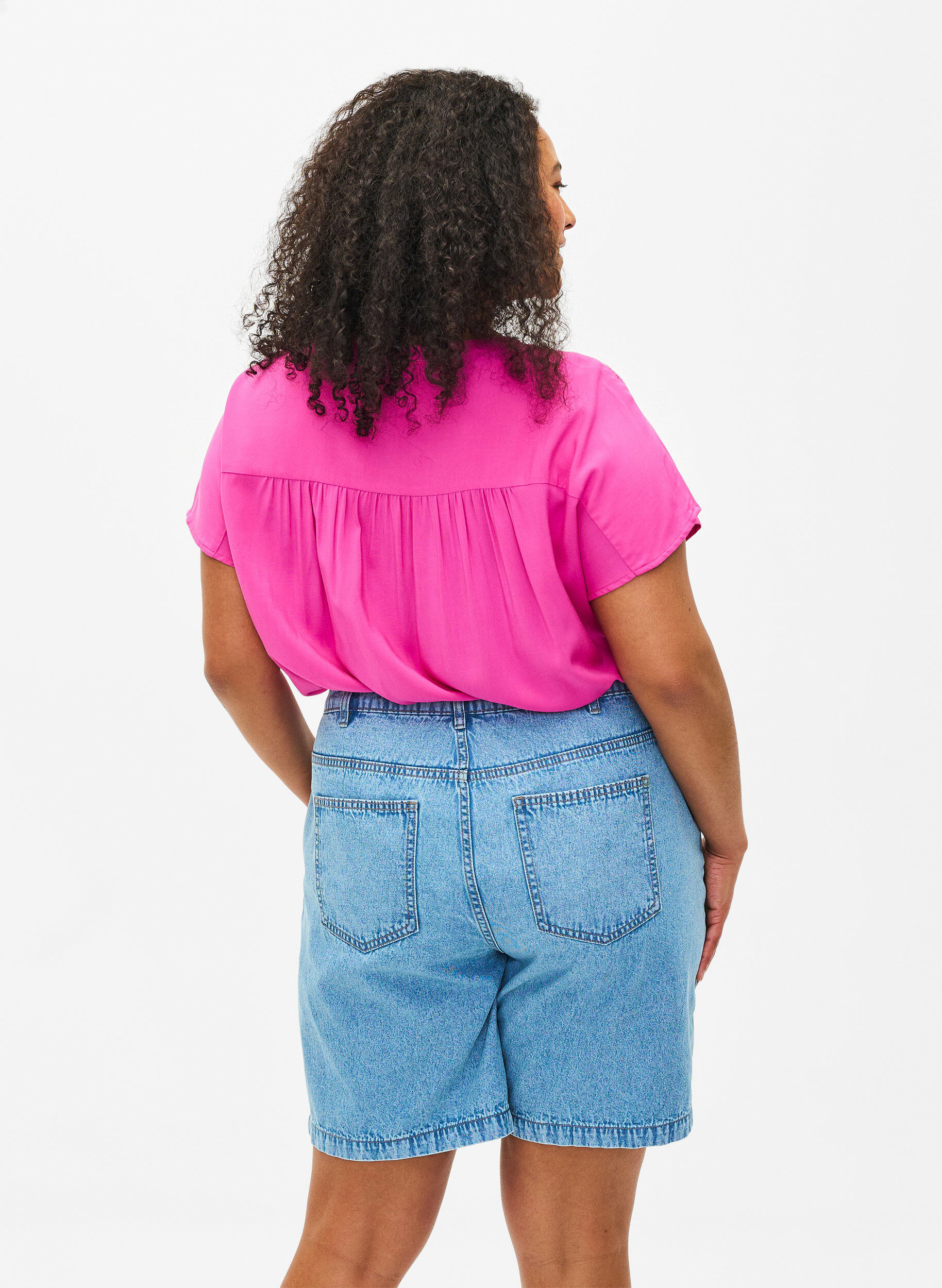 Zizzi Viskosebluse mit Spitzenbesatz, Raspberry Rose, Model image number 1