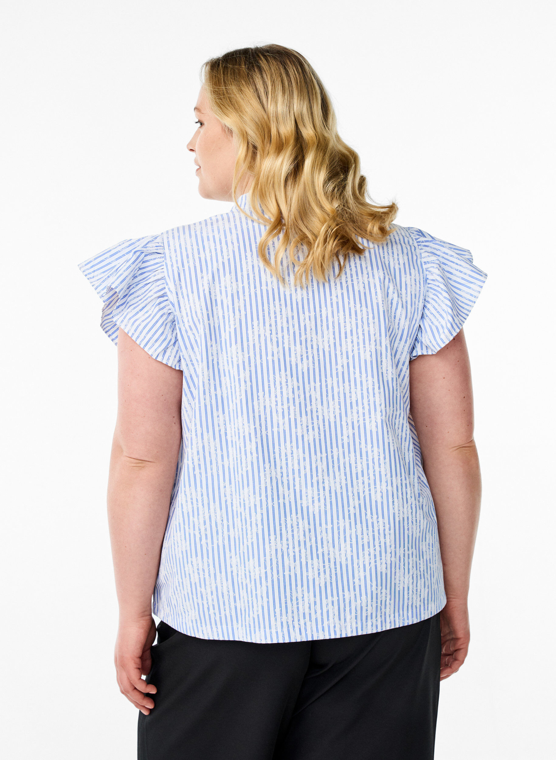 Zizzi&Auml;rmellose Bluse mit Streifen und Blumendruck, Blau, Model image number 2