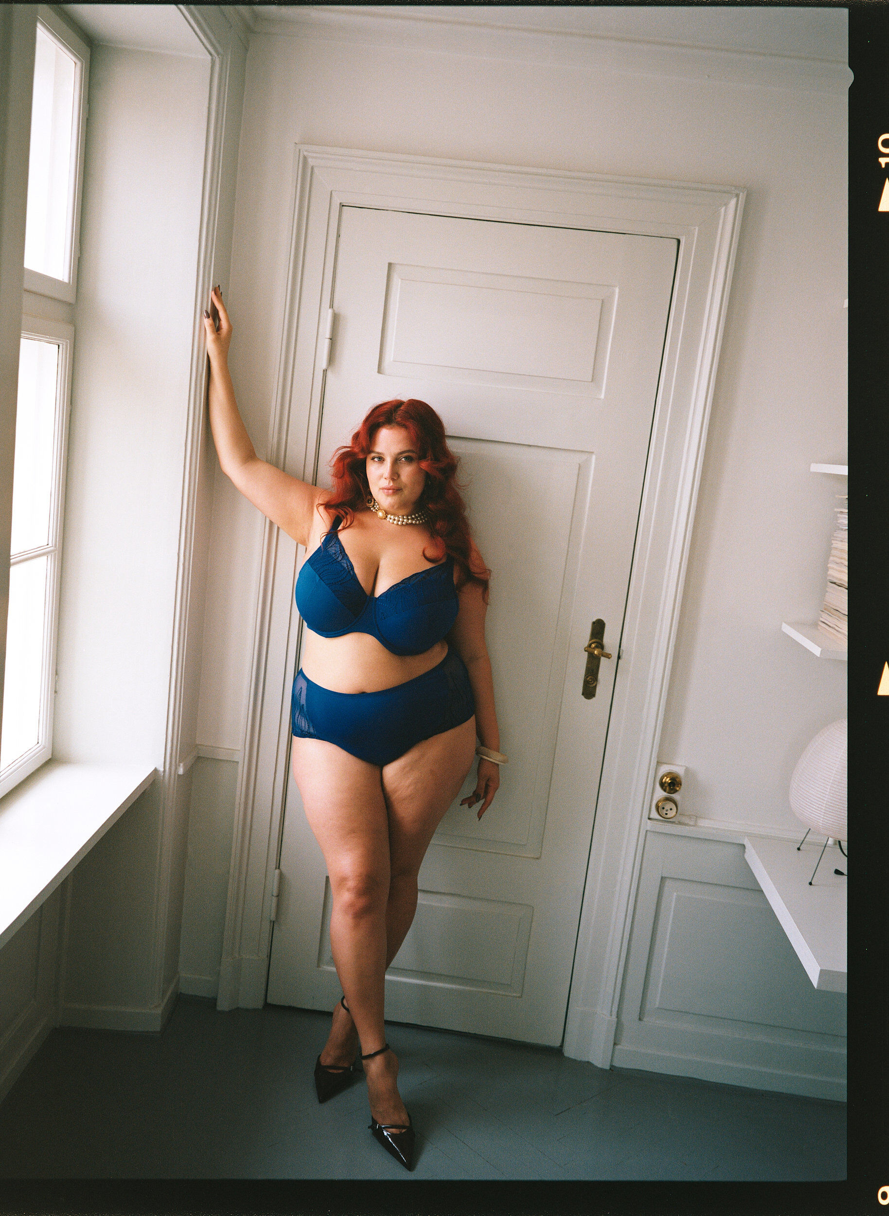 ZizziBH mit gepolsterten Cups und besticktem Mesh, Blau, Image image number 0