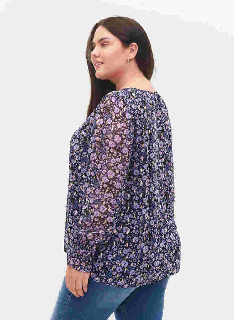 Geblümte Bluse mit langen Ärmeln und V-Ausschnitt, Purple Ditzy Flower, Model
