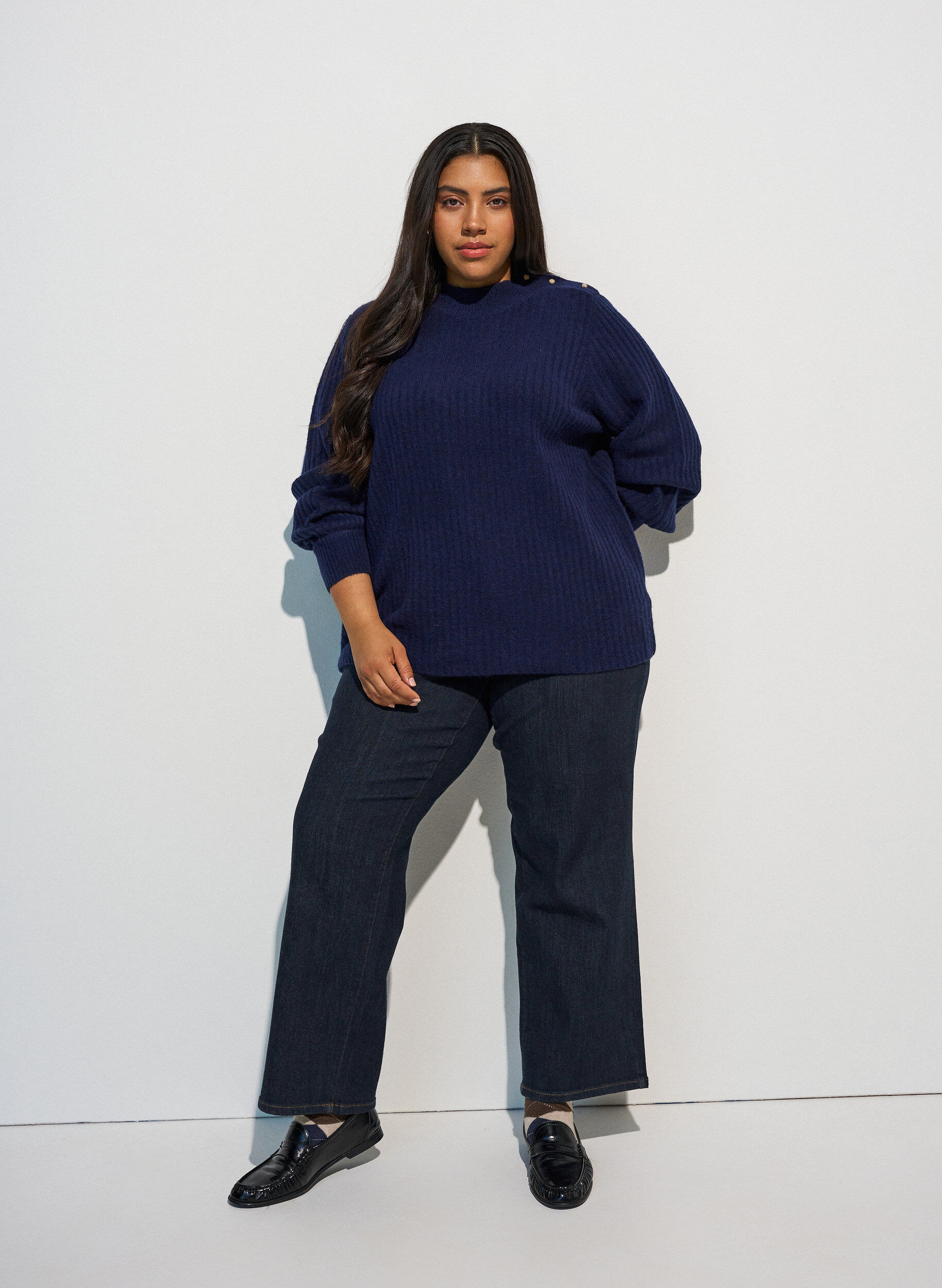 ZizziPullover aus Rippstrick mit Puff&auml;rmeln und Kn&ouml;pfen, Blau, Model image number 1