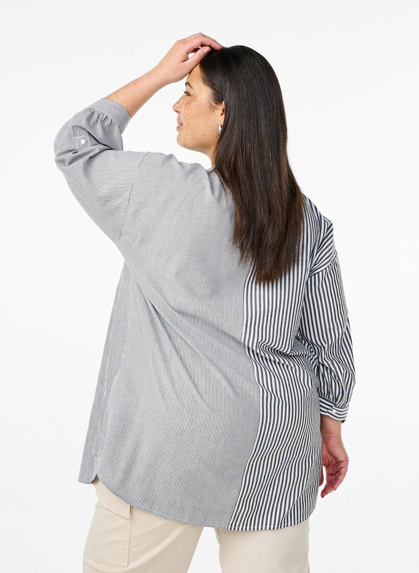 Gestreifte Tunika mit 3/4-Ärmeln, Schwarz, Model image number 2