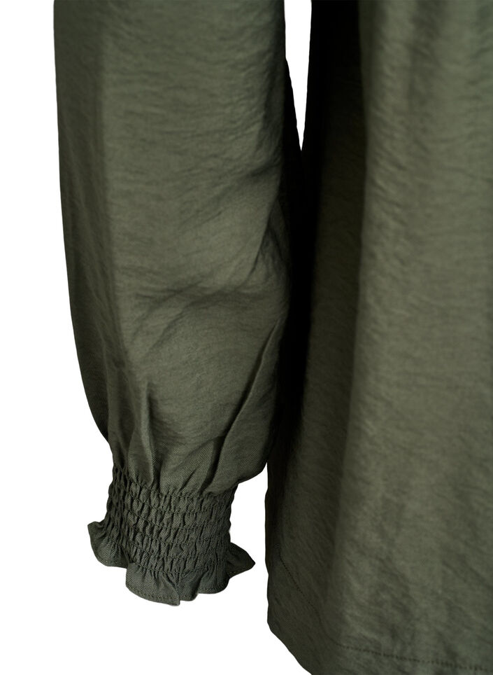 Viskose-Bluse mit Puff&auml;rmeln und gerafften Details, Gr&uuml;n, Packshot image number 3