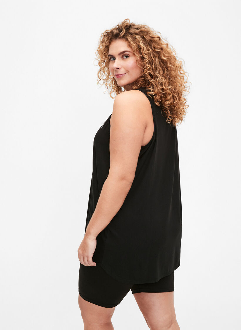 Trainingsoberteil mit V-Ausschnitt, Black, Model image number 1