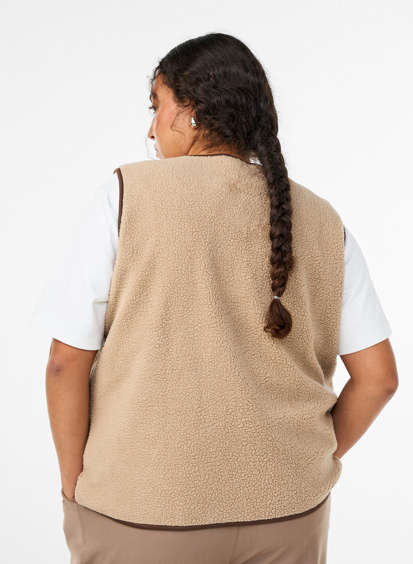 Weste aus Teddyfleece mit kontrastfarbenen Details, Beige, Model image number 2