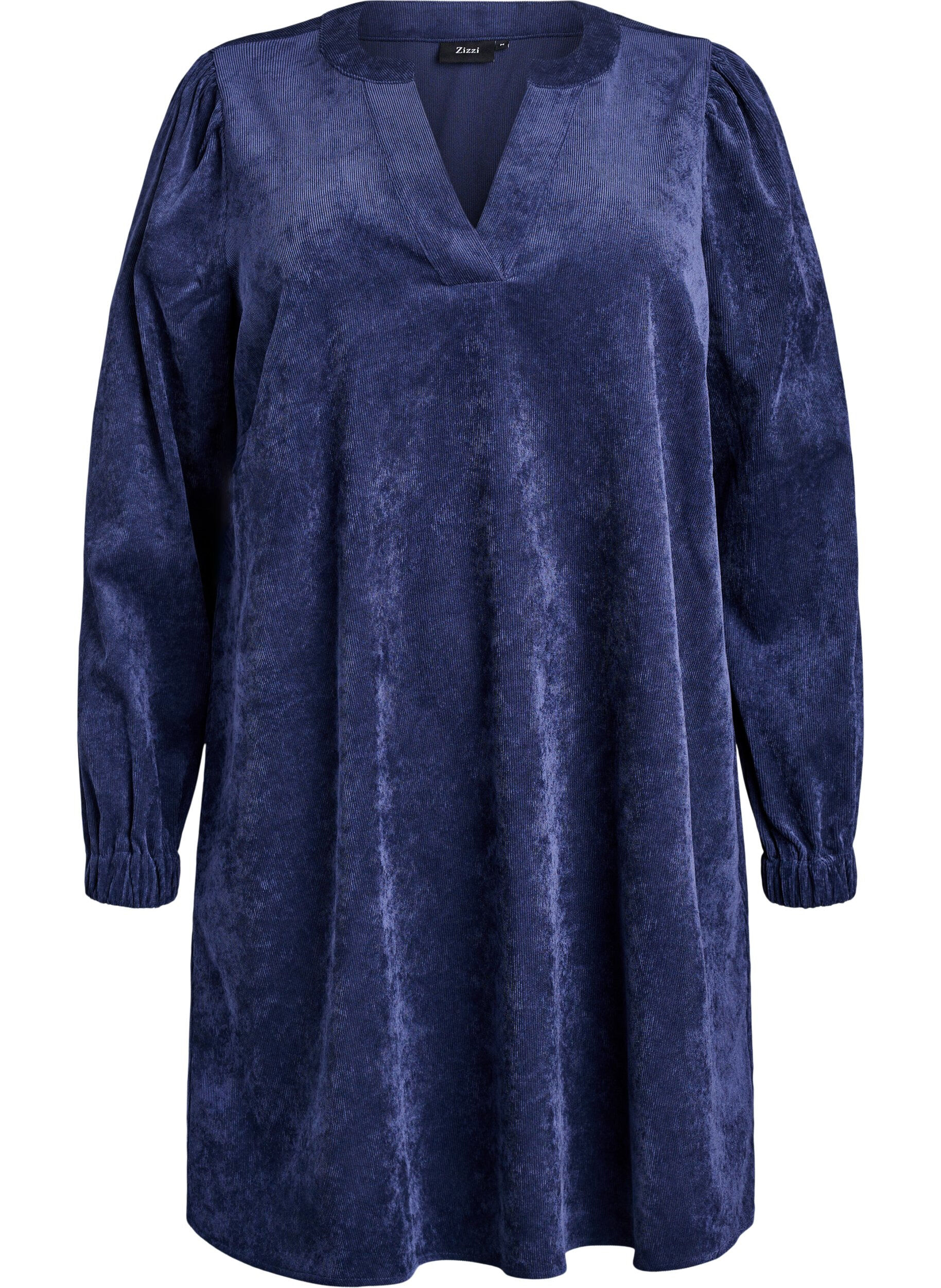 Kurzes Samtkleid mit langen &Auml;rmeln