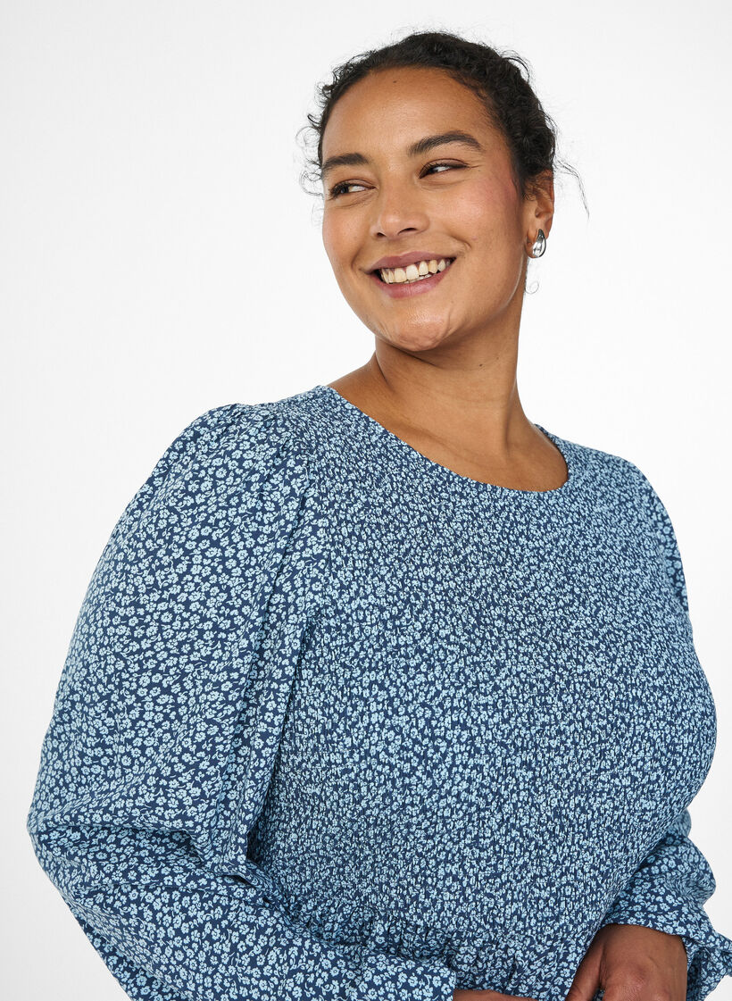 Kleid mit gesmoktem Oberteil und kleingebl&uuml;mtem Muster, Blau, Model image number 3