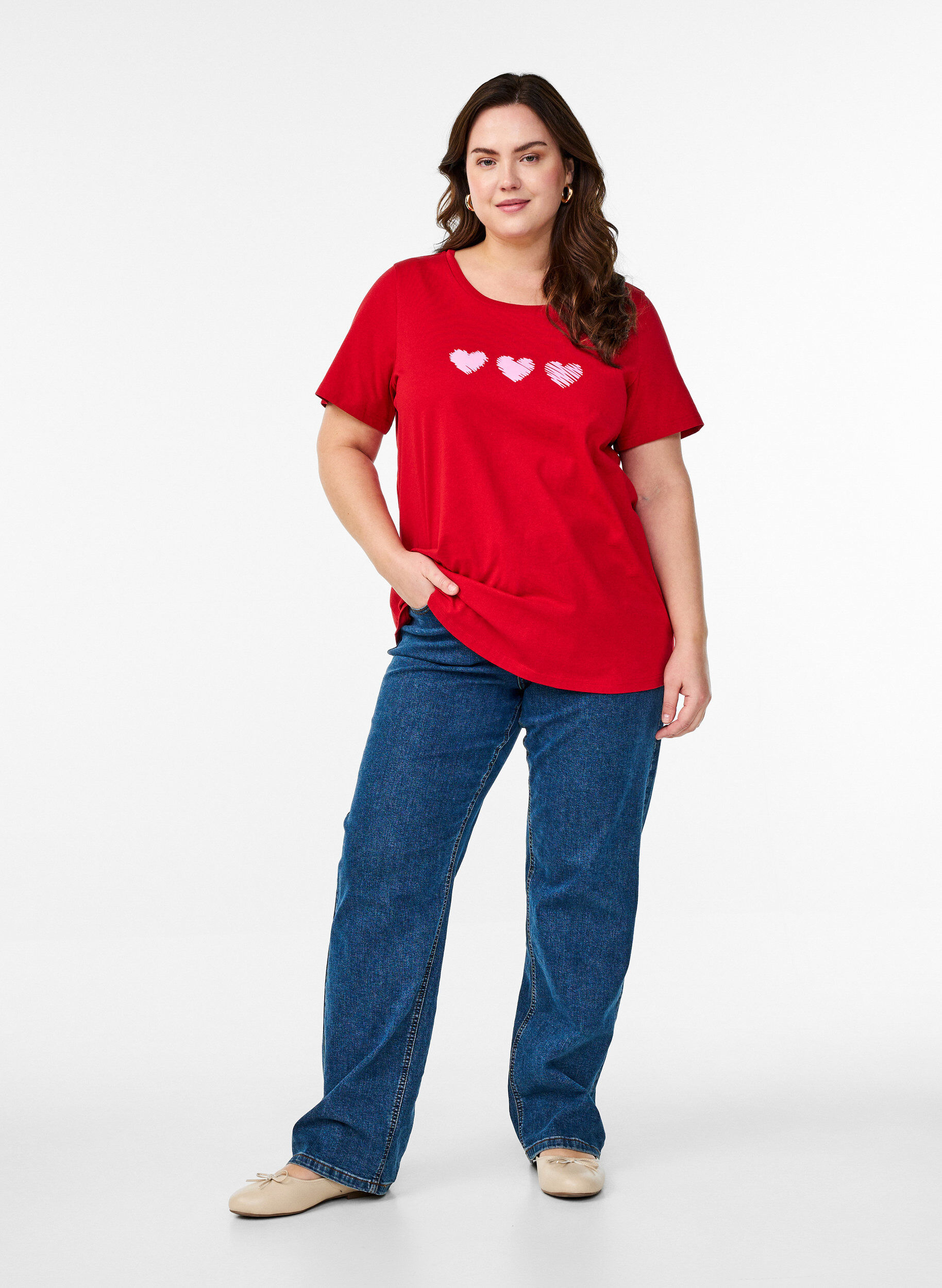 ZizziBaumwoll-T-Shirt mit Motiv, Salsa w. Hearts, Model image number 2