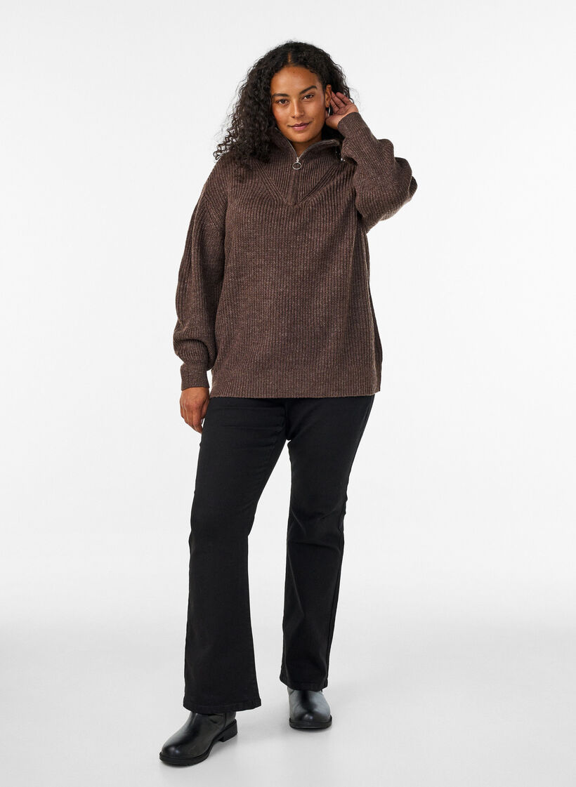 Strickpullover mit hohem Kragen und Rei&szlig;verschluss, Braun, Model image number 1
