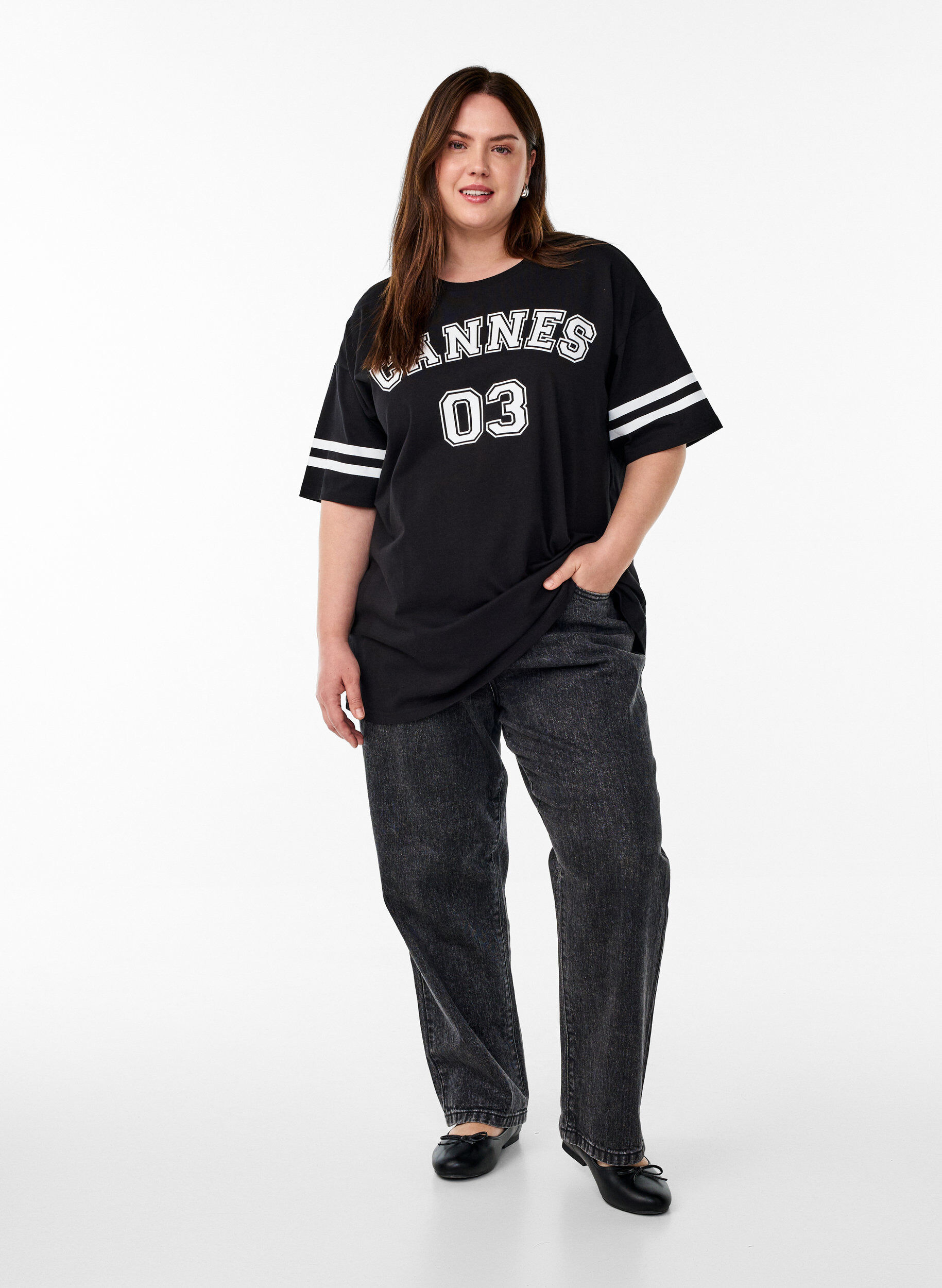 ZizziSportliches Oversize-College-T-Shirt, Schwarz, Model image number 1
