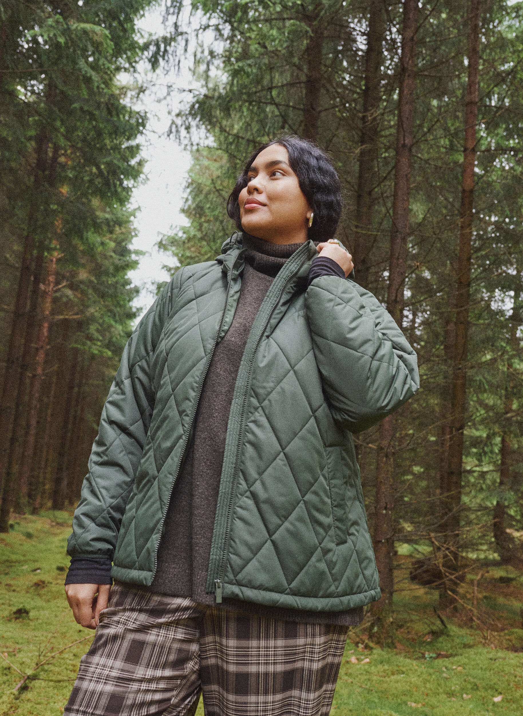 ZizziLeicht wattierte Jacke mit Rautensteppung, Gr&uuml;n, Image image number 0