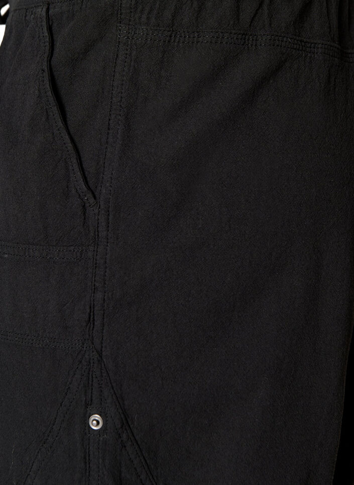 Lockere Shorts aus Baumwolle mit Taschen, Schwarz, Packshot image number 3