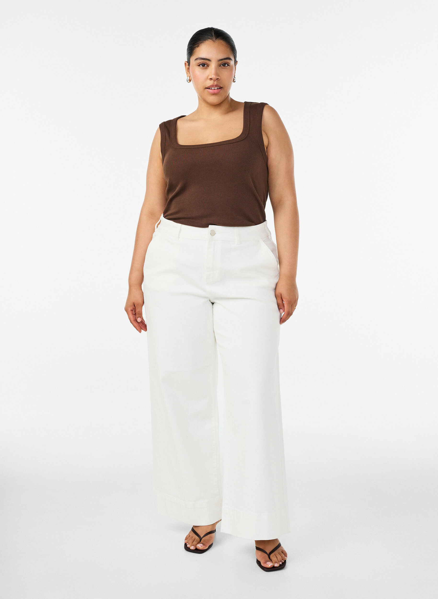 ZizziMyra Jeans mit hoher Taille und weiter Passform, Wei&szlig;, Model image number 0