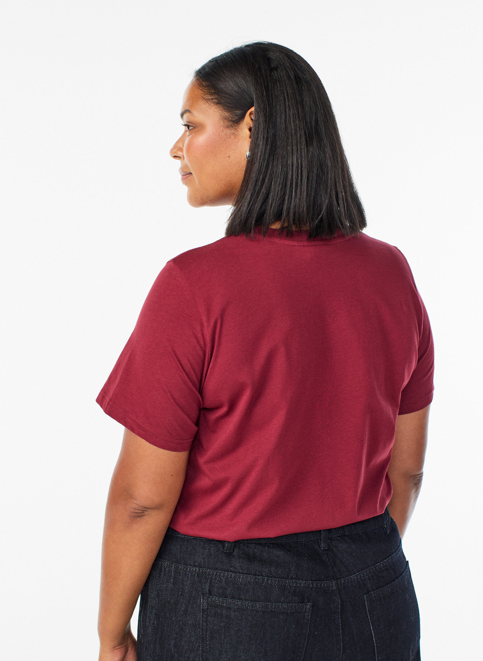 ZizziBasic-T-Shirt aus Baumwolle mit Rundhalsausschnitt, Dunkles Bordeaux, Model image number 2