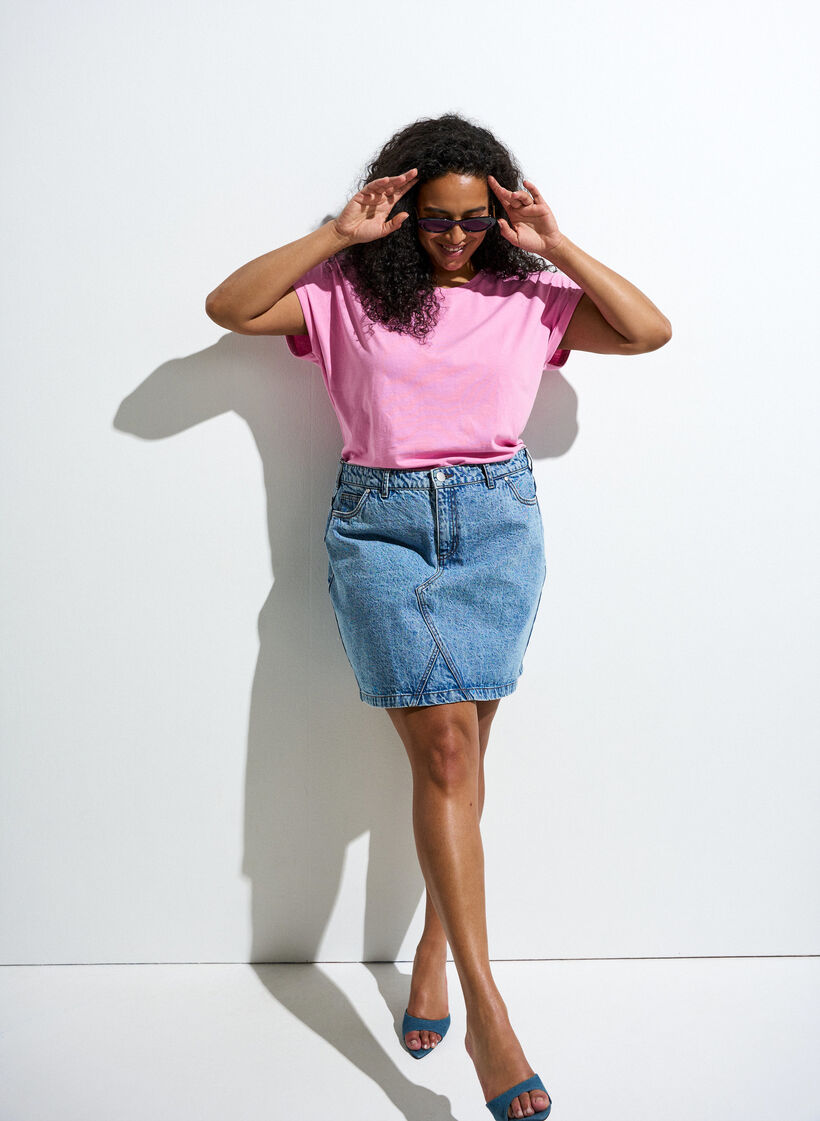 Kurz&auml;rmeliges T-Shirt aus einer Baumwollmischung, Pink, Image image number 0