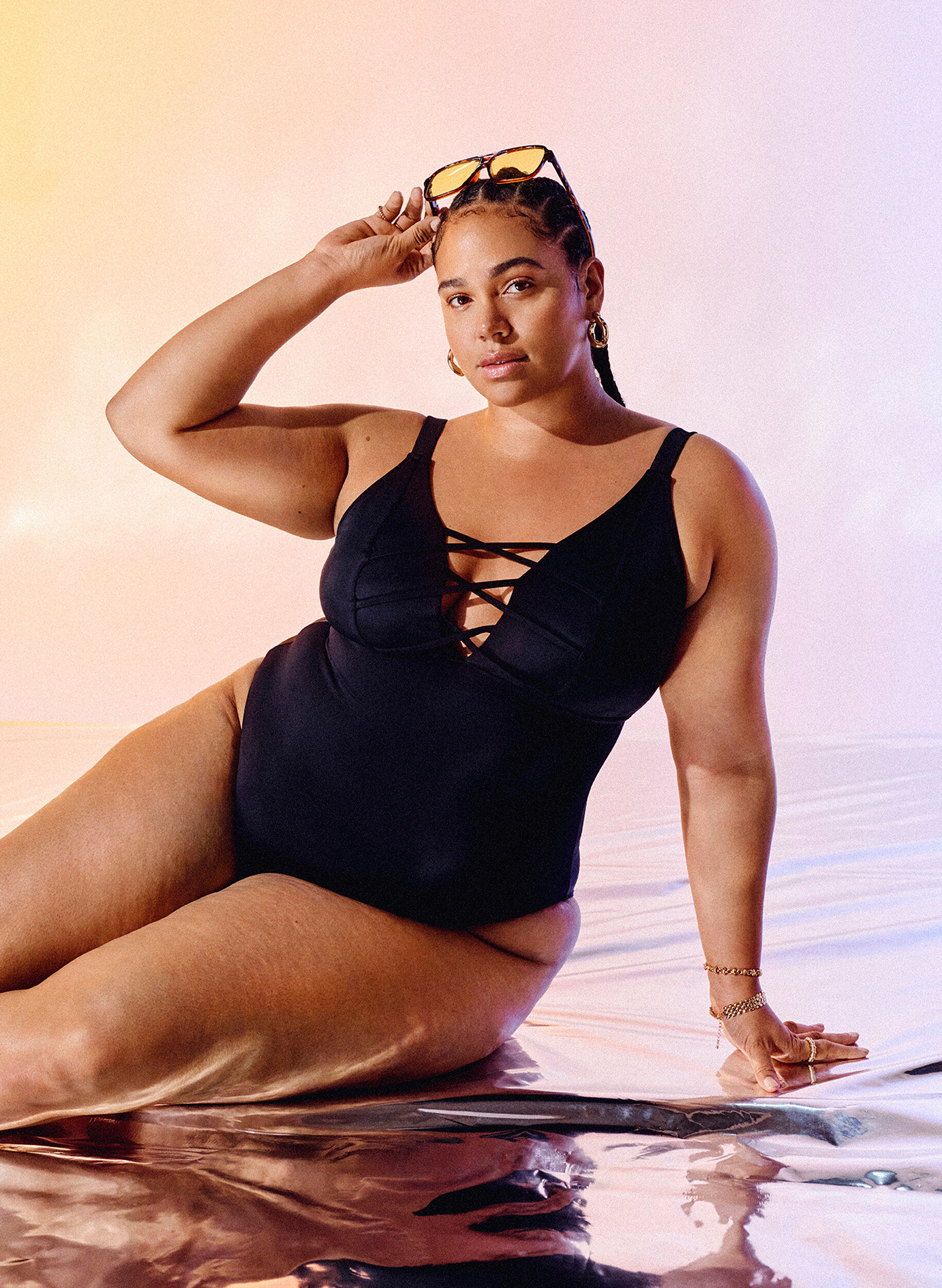 ZizziBadeanzug mit Schnurdetails, Black, Image image number 0