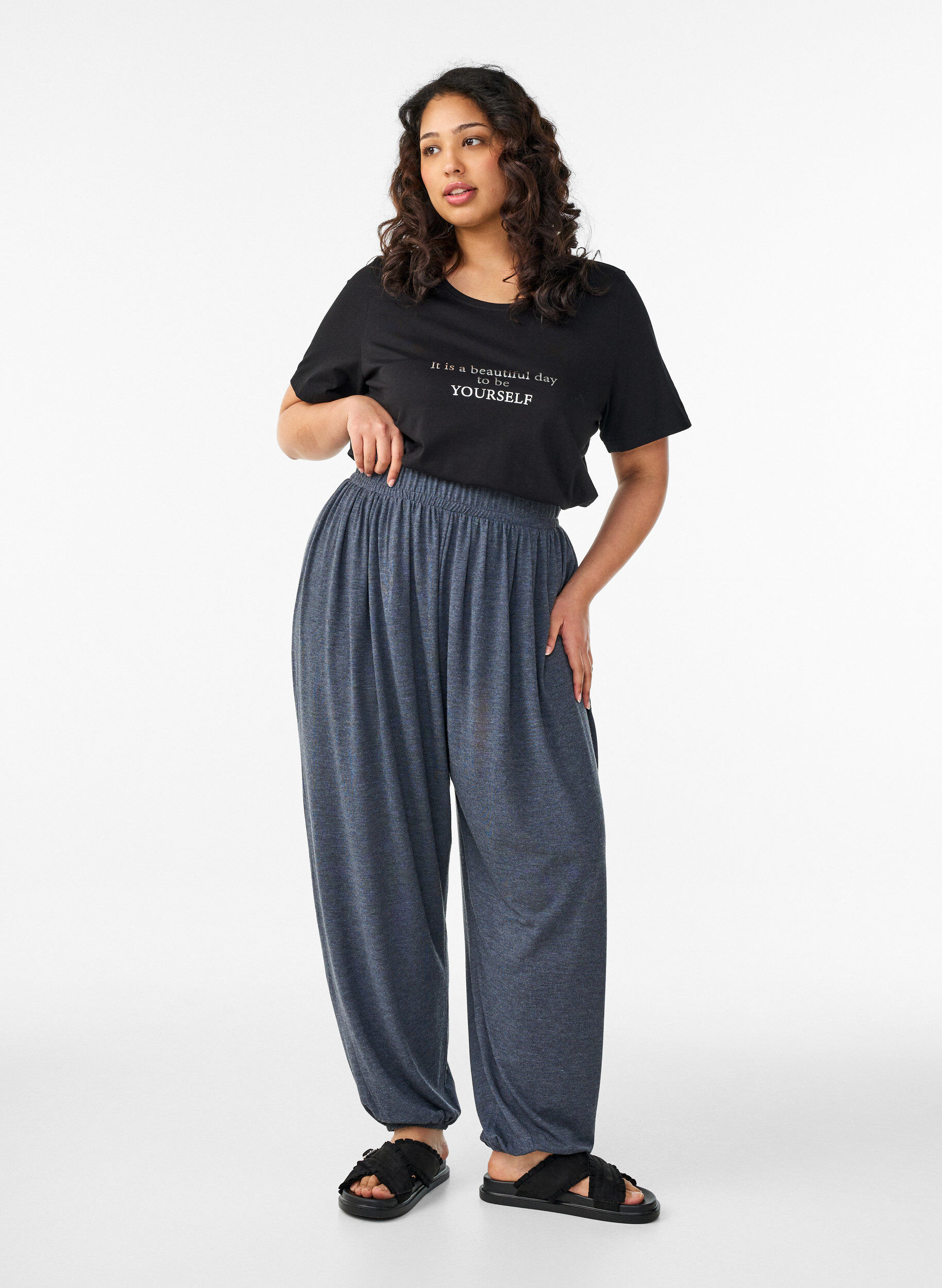 ZizziT-Shirt mit Print, Schwarz, Model image number 1