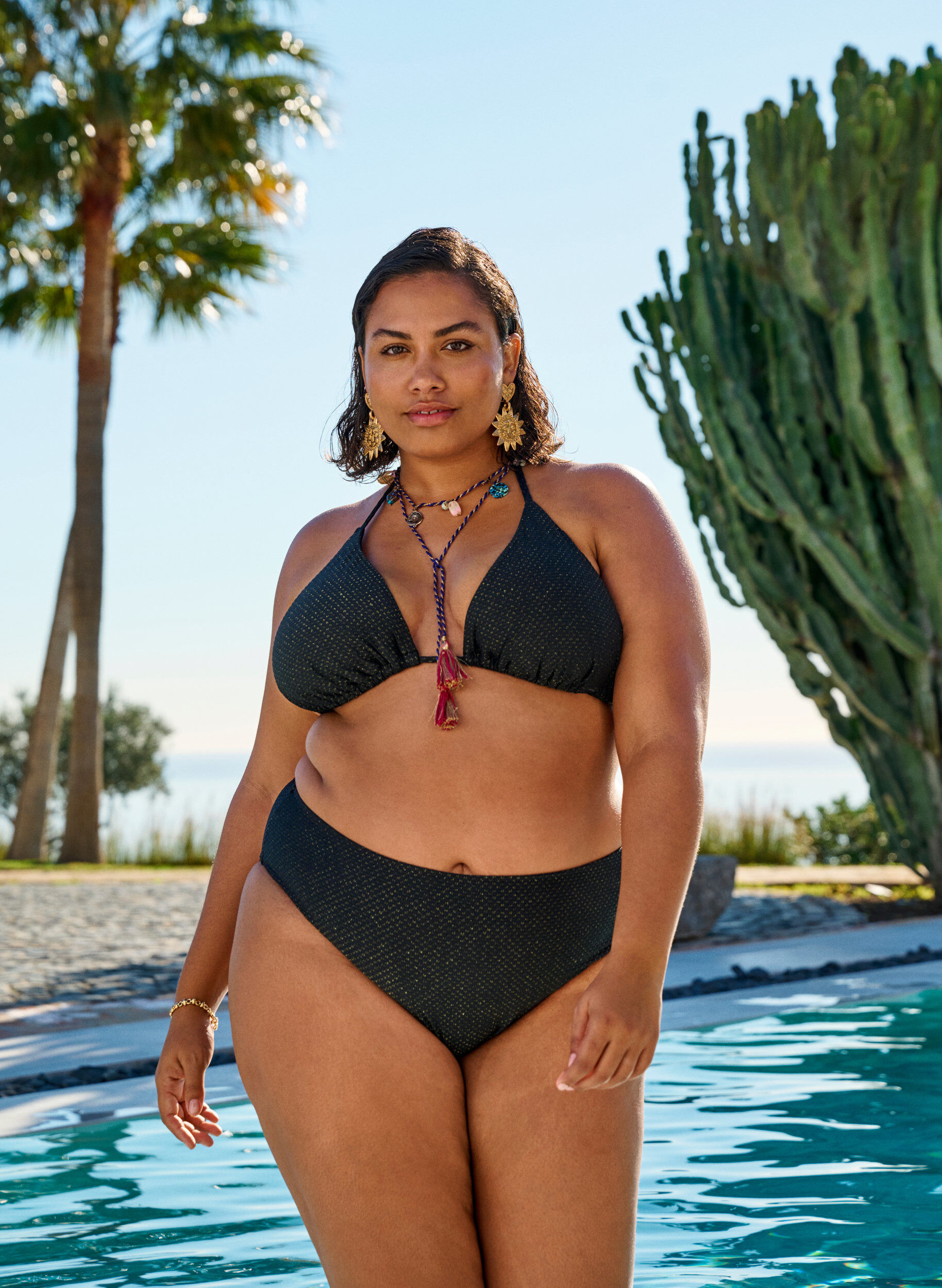 ZizziBikinihose mit Glitzer und Tai-Schnitt, Schwarz, Image image number 0