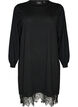 Kurzes Kleid aus Strick mit Spitzensaum, Schwarz, Packshot image number 0