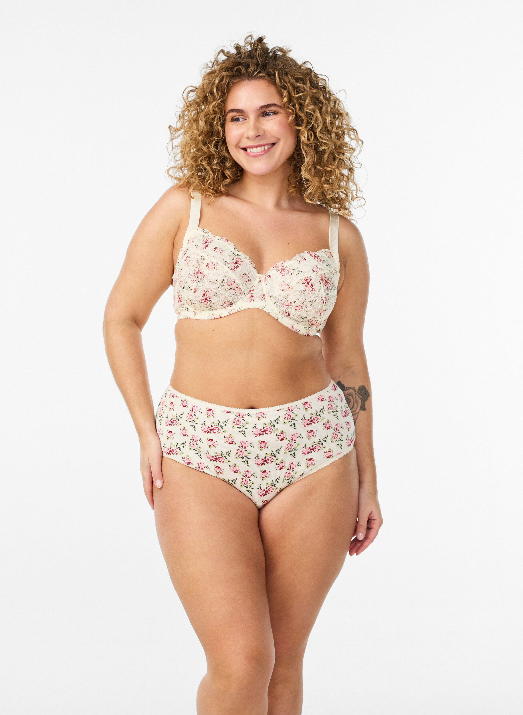 Zizzi5er-Pack Slip aus gerippter Baumwolle, Vanille, Model image number 1