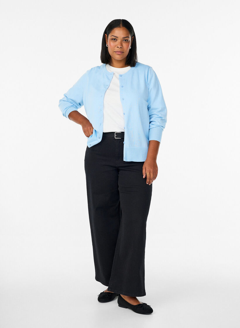 Feinstrick-Strickjacke mit Rundhalsausschnitt, Blau, Model image number 1