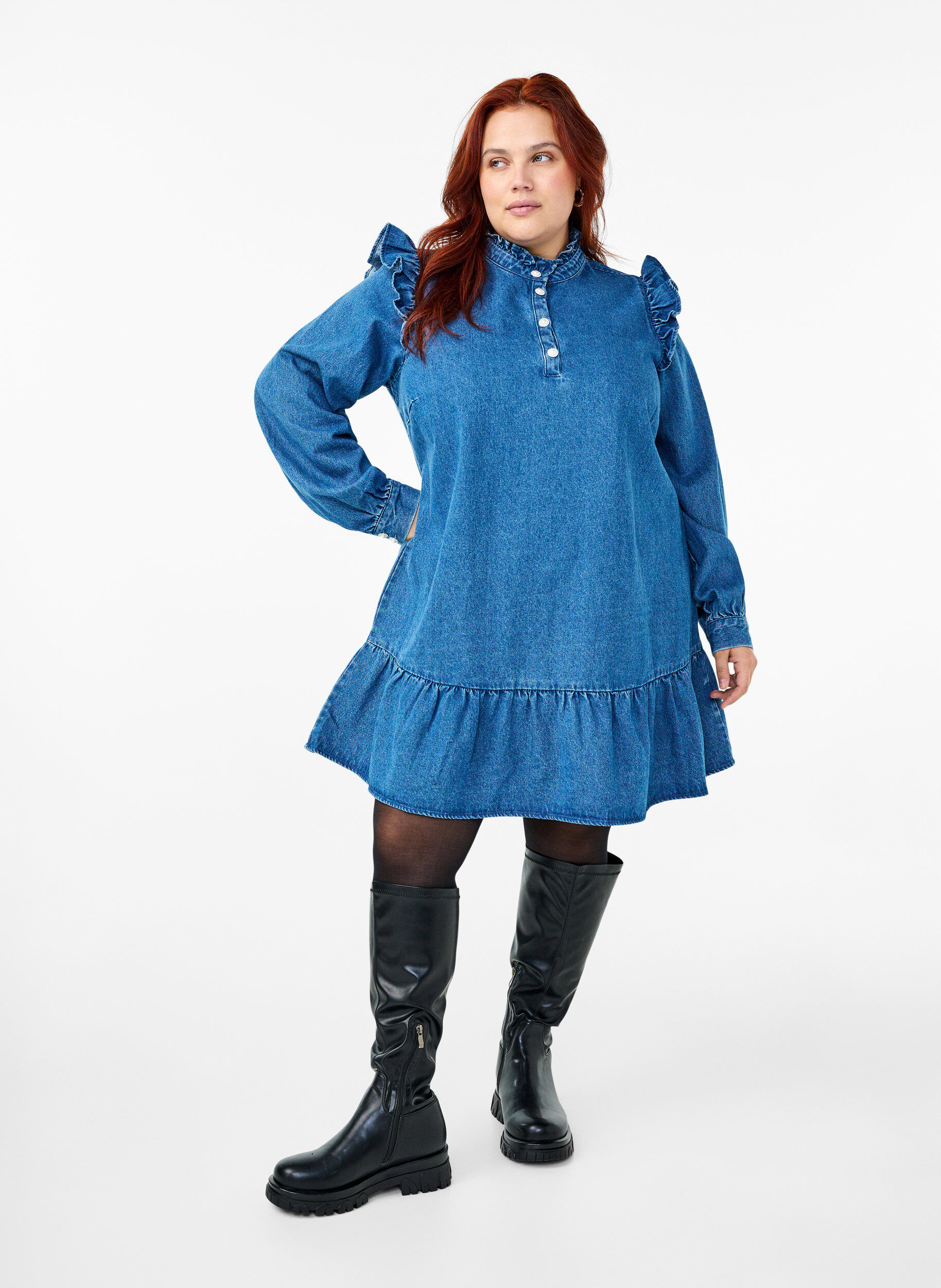 ZizziDenim-Kleid mit R&uuml;schen und A-Ausschnitt, Blue Denim, Model image number 2
