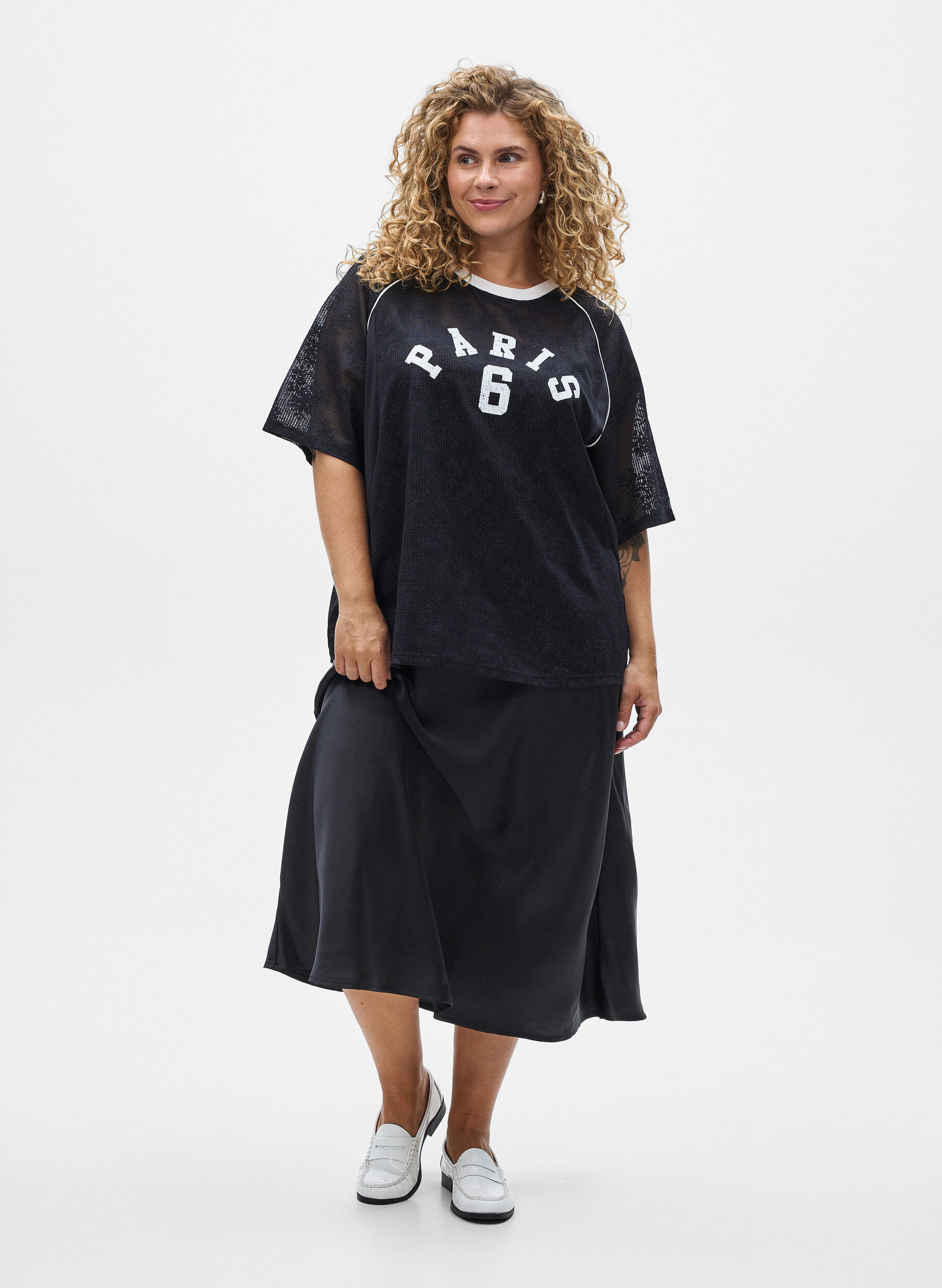 ZizziMidirock aus Satin, Schwarz, Model image number 1