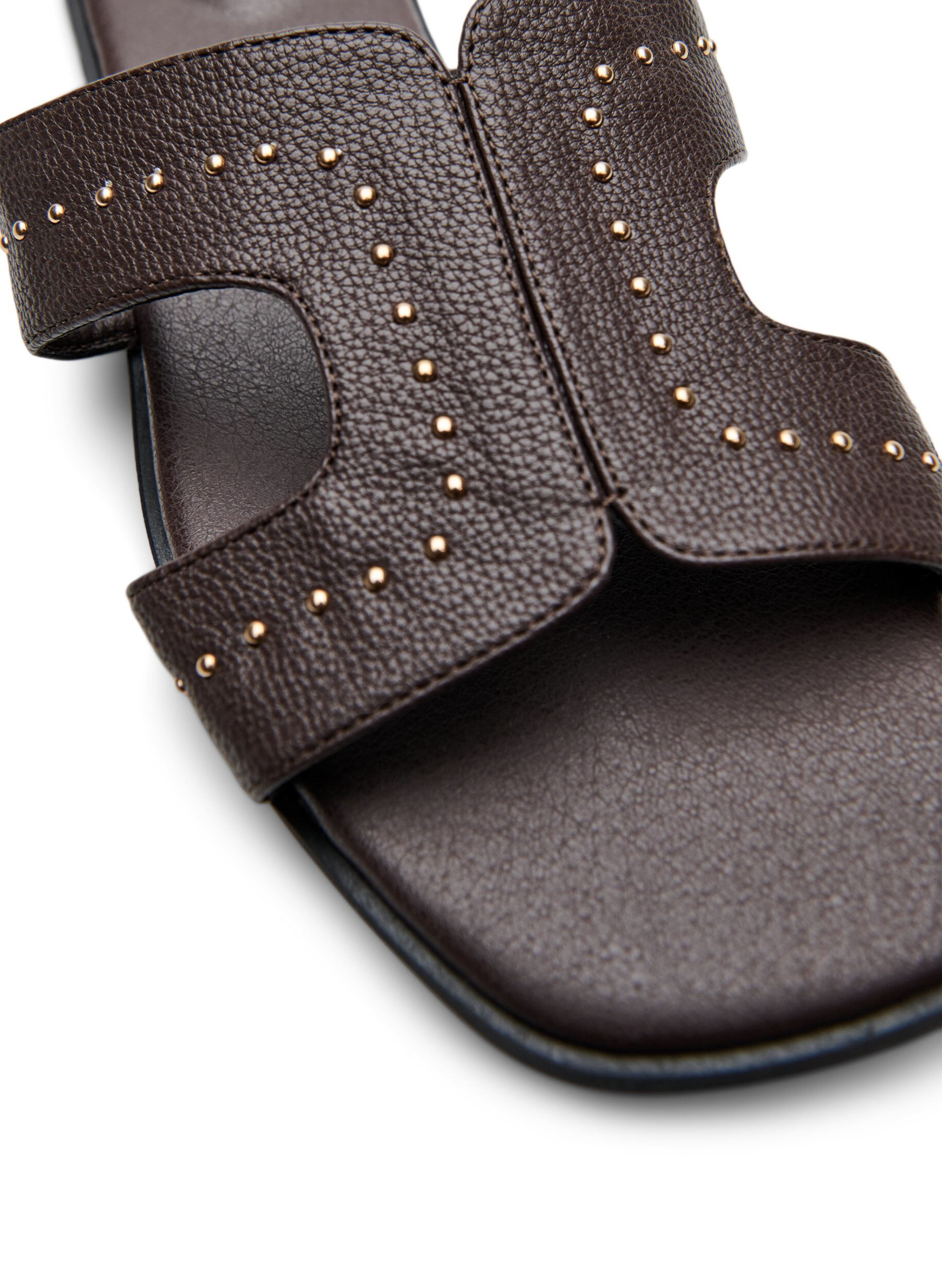 ZizziFlache Sandalen mit Nieten, Braun, Packshot image number 3