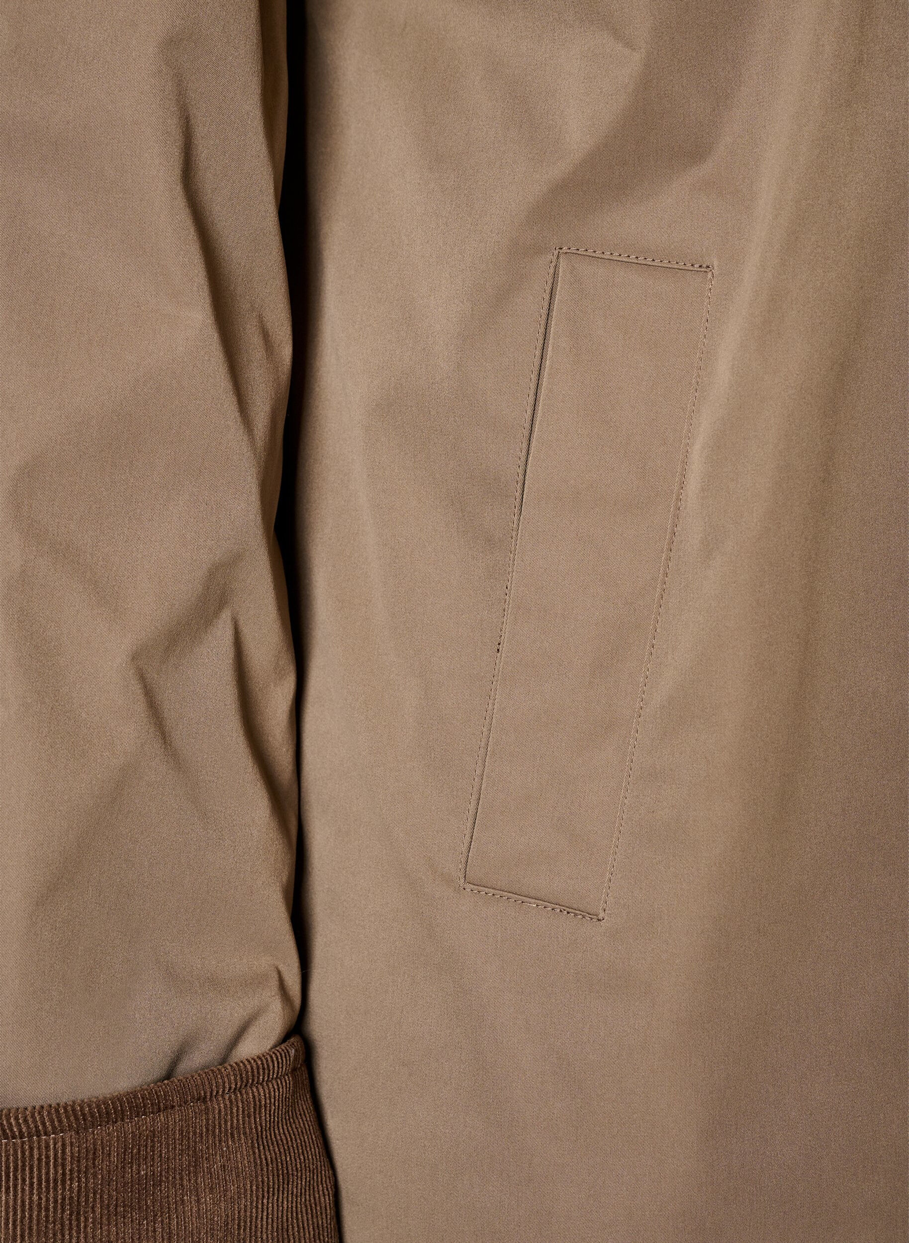 ZizziLeicht wattierte Jacke mit Cordkragen, Braun, Packshot image number 3