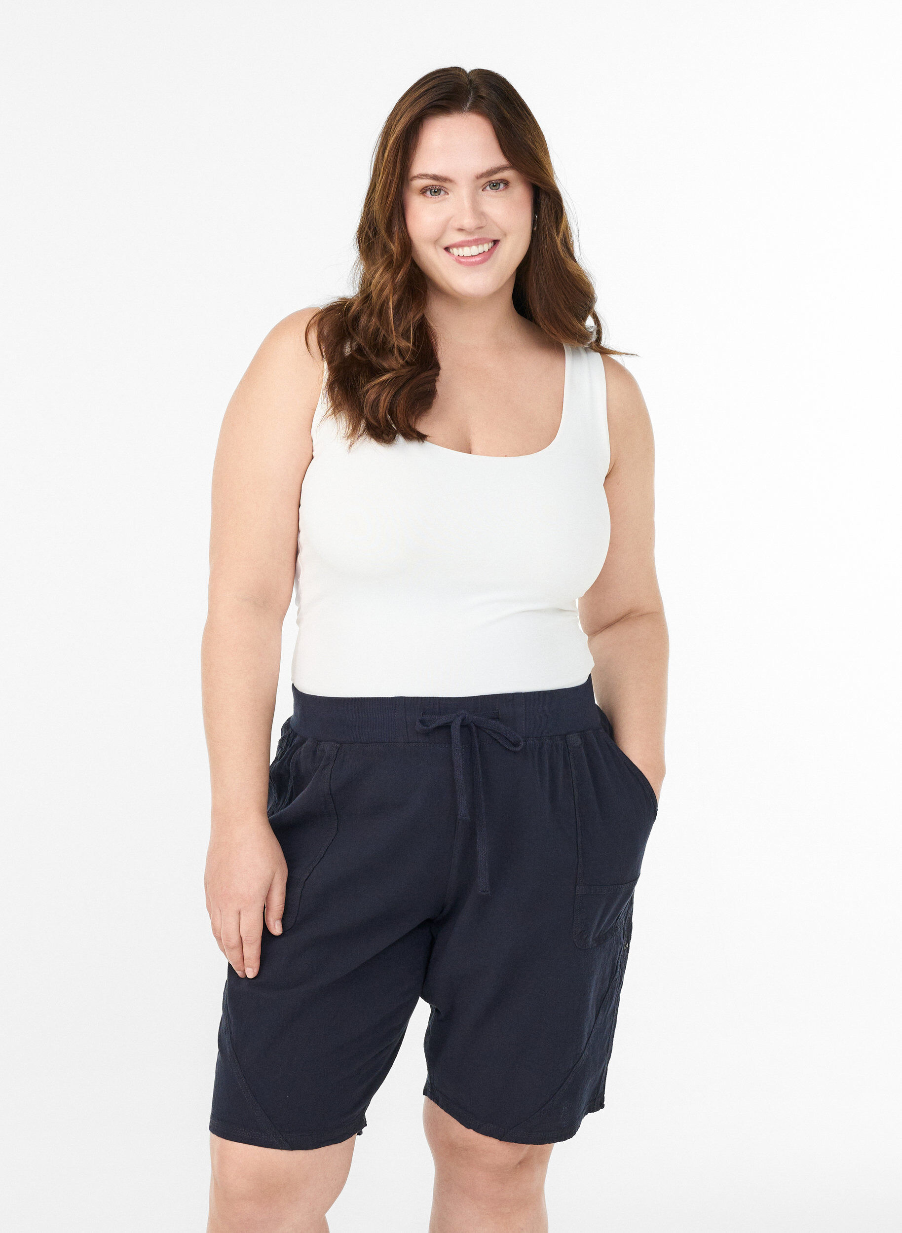 ZizziLockere Shorts aus Baumwolle mit Taschen, Blau, Model image number 0