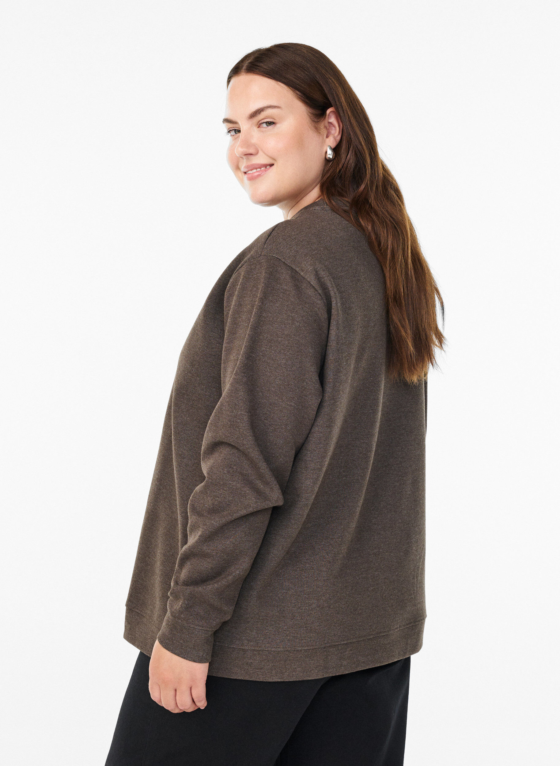 ZizziFLASH - Sweatshirt mit Rundhalsausschnitt, Braun, Model image number 2