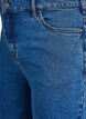 Eng anliegende Jeansshorts mit hoher Taille, Blau, Packshot image number 2