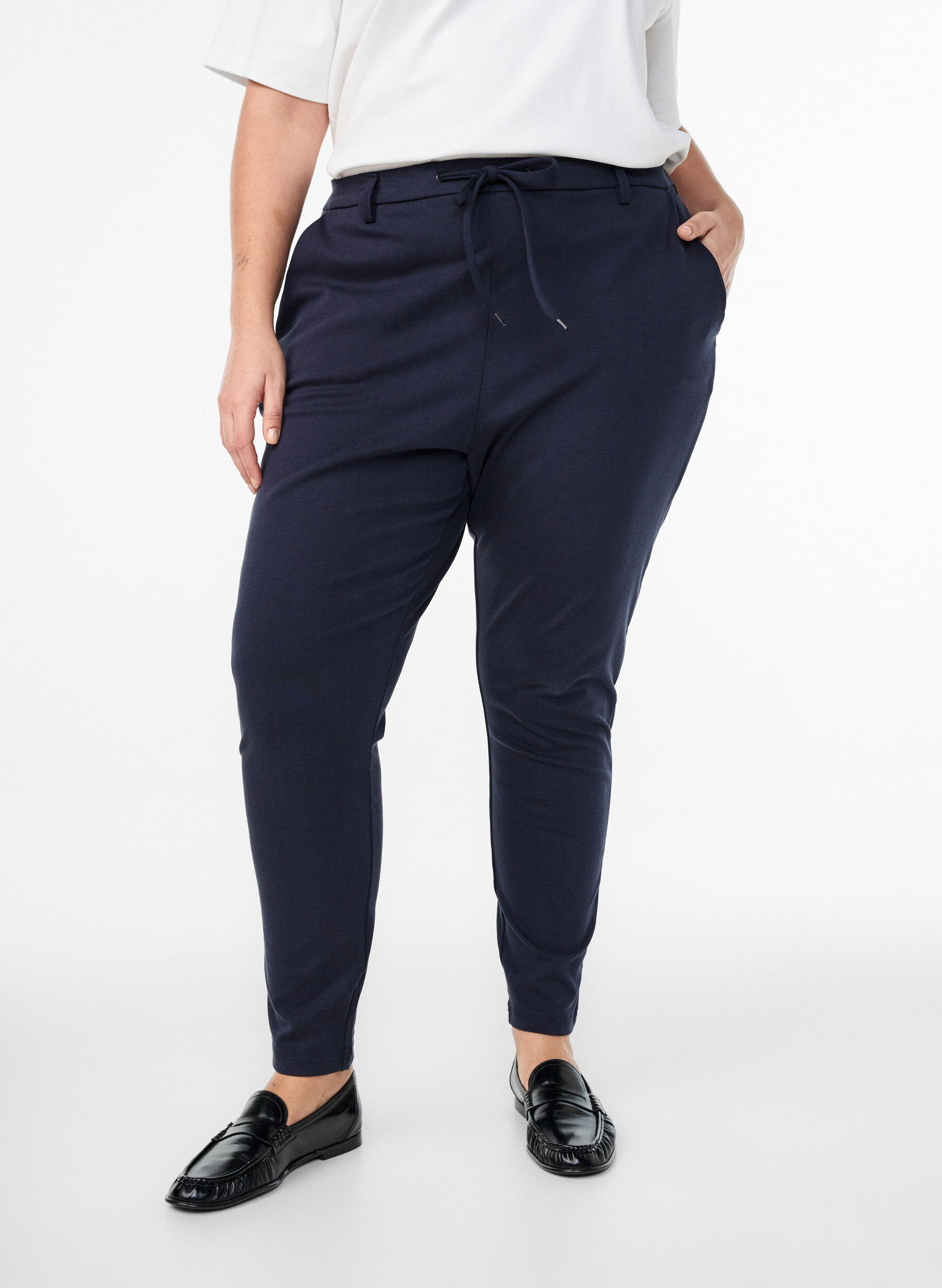 ZizziCropped Maddison Hose, Blau, Model image number 2