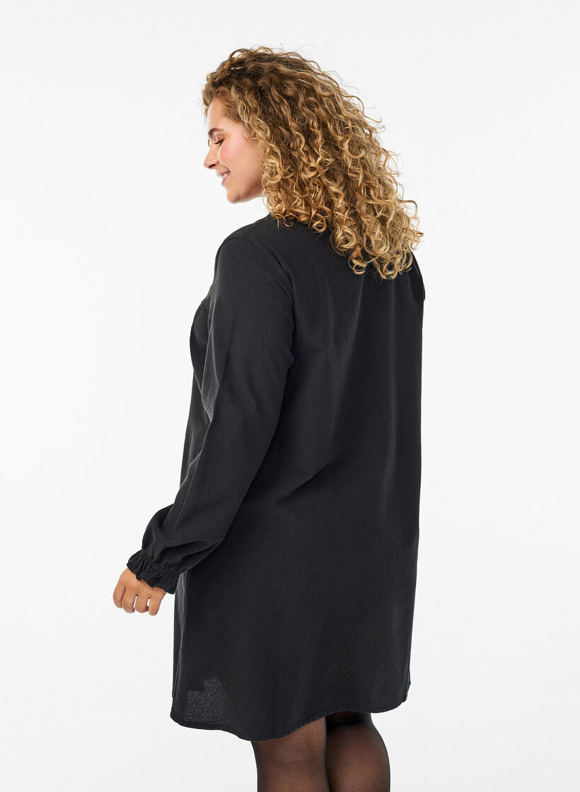 Kurzes Kleid aus Baumwolle mit V-Ausschnitt, Schwarz, Model image number 2