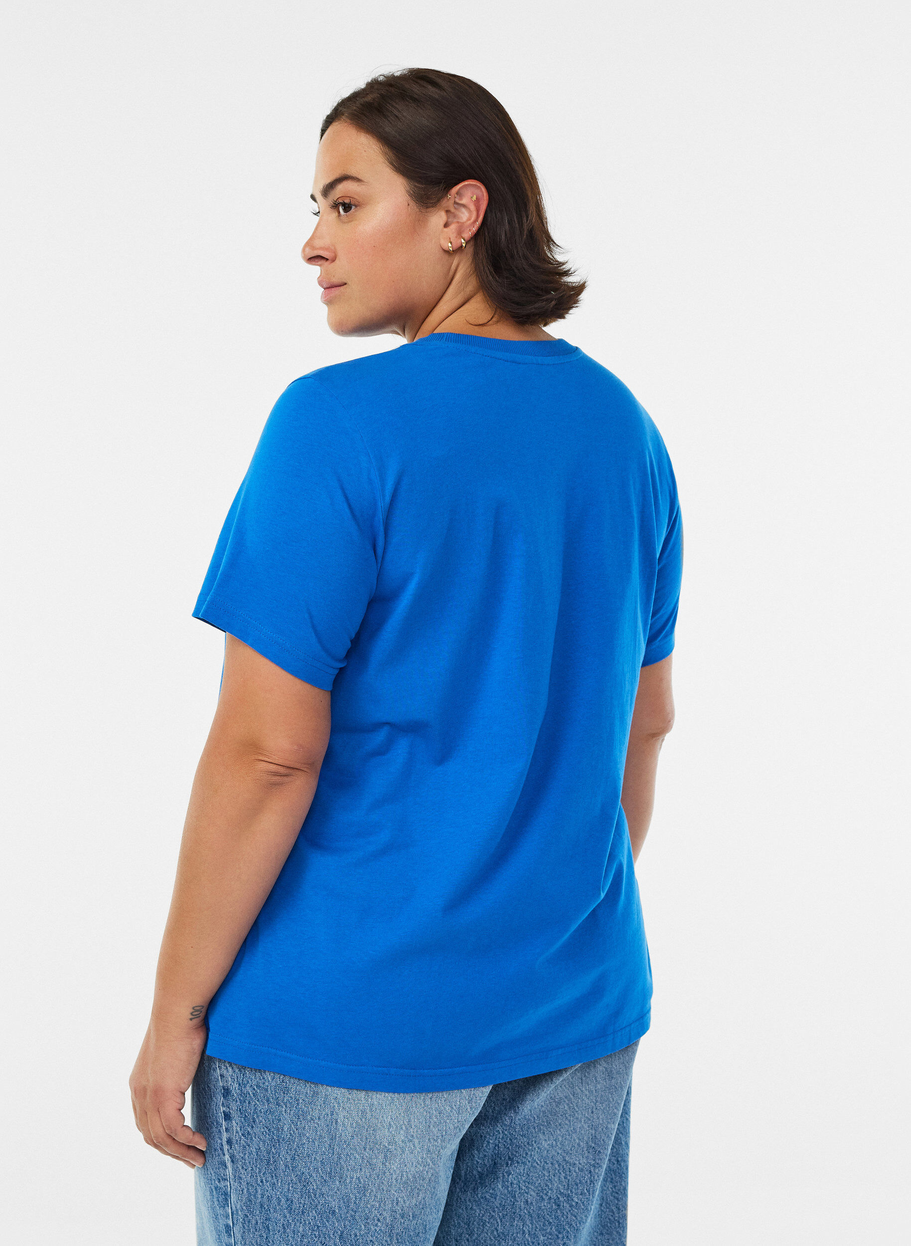 ZizziBasic-T-Shirt aus Baumwolle mit Rundhalsausschnitt, Blau, Model image number 2