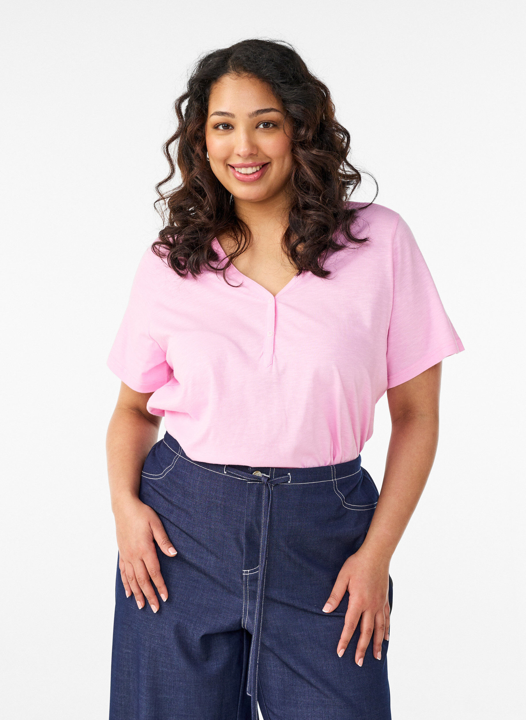 ZizziT-Shirt mit Knopfleiste, Pink, Model image number 0