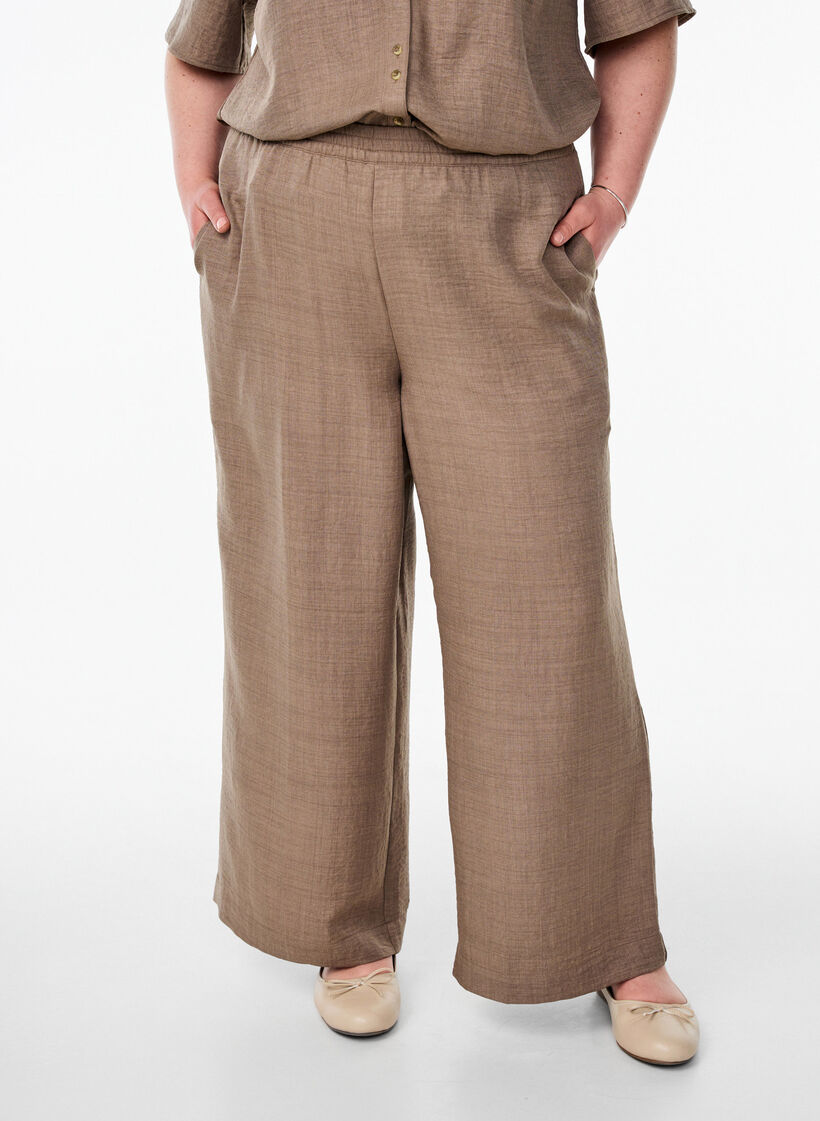Lockere Hose mit elastischem Bund und Taschen, Braun, Model image number 2