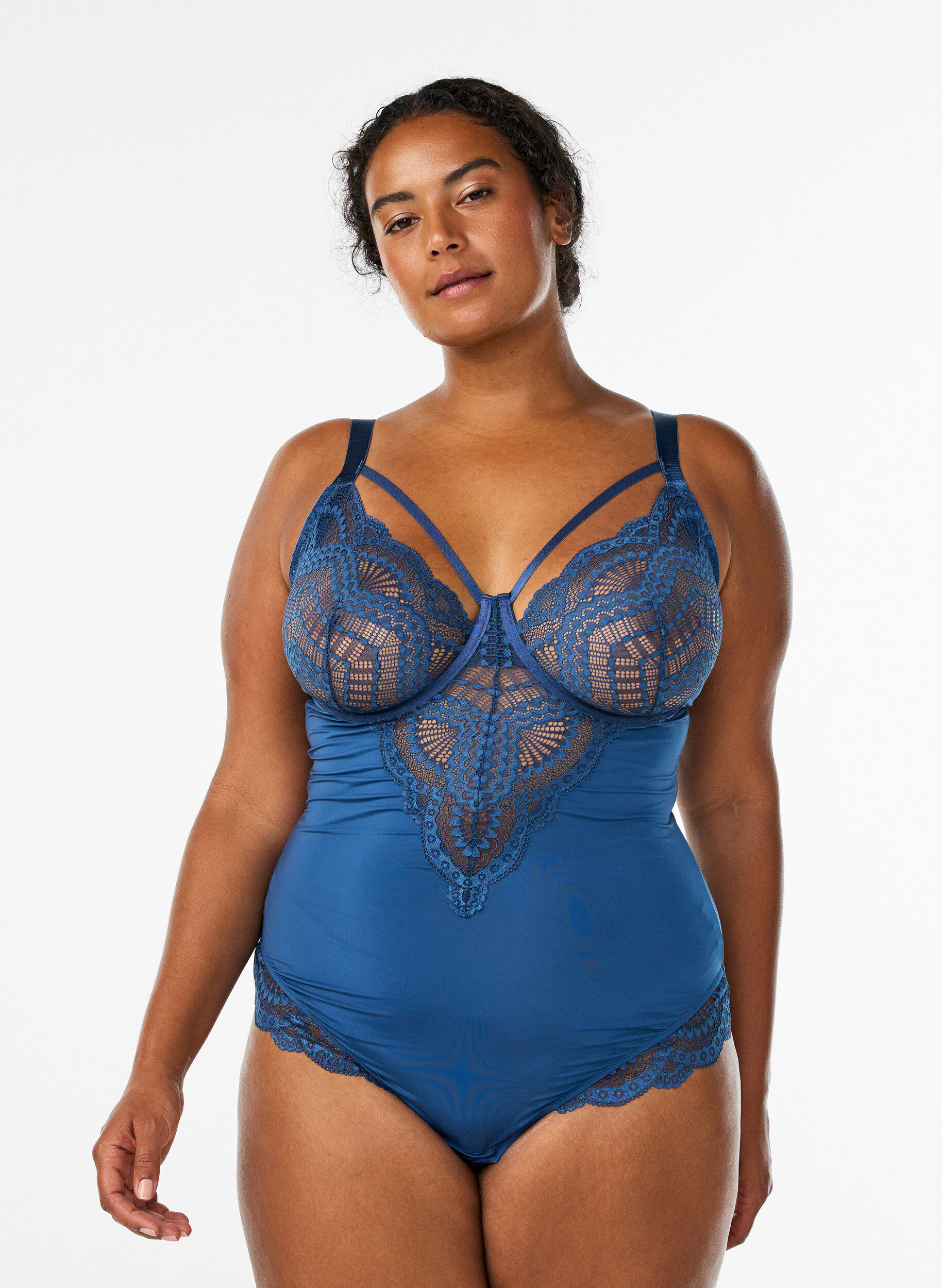 ZizziB&uuml;gel-Spitzenbody mit Tr&auml;gerdetails, Blau, Model image number 0