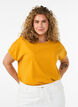Kurz&auml;rmeliges T-Shirt aus einer Baumwollmischung, Gelb, Model image number 0