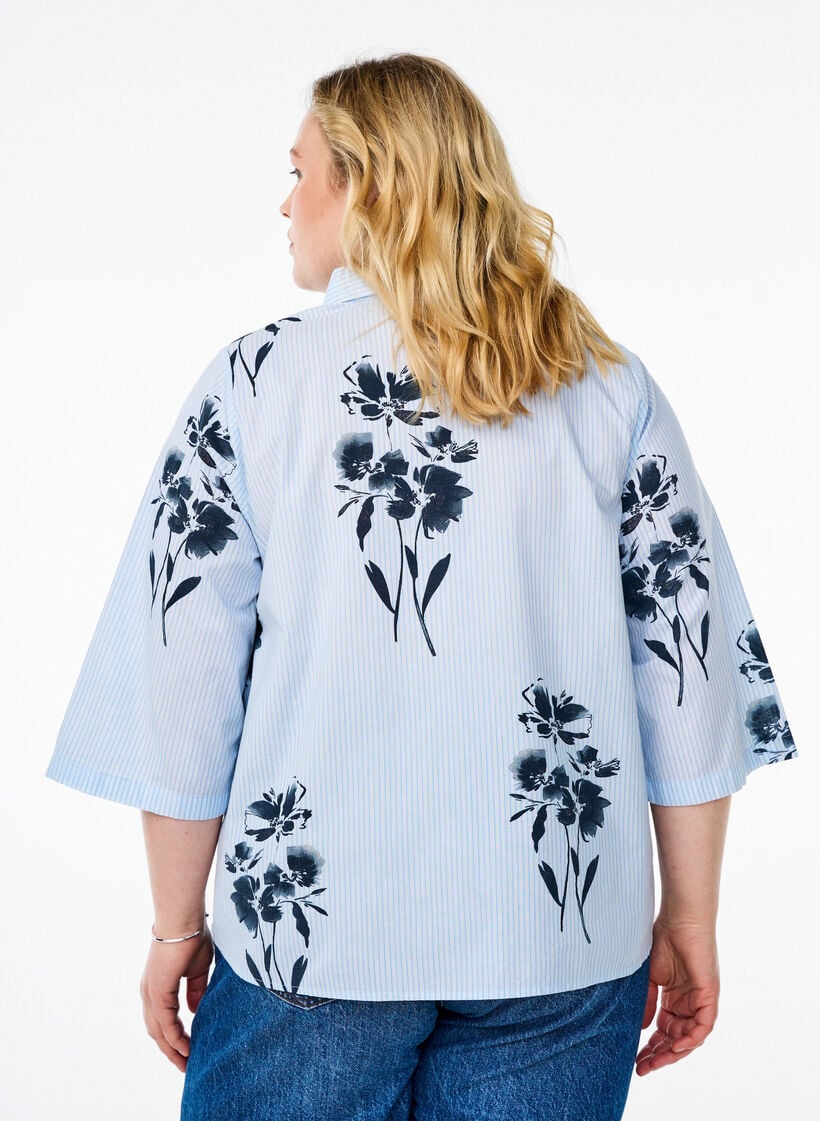 Gestreiftes Shirt mit Blumenprint und 3/4-Ärmeln, Blau, Model image number 2
