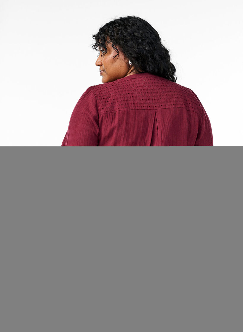 Tunika aus Baumwollmusselin mit Broderie Anglaise, Dunkles Bordeaux, Model image number 2