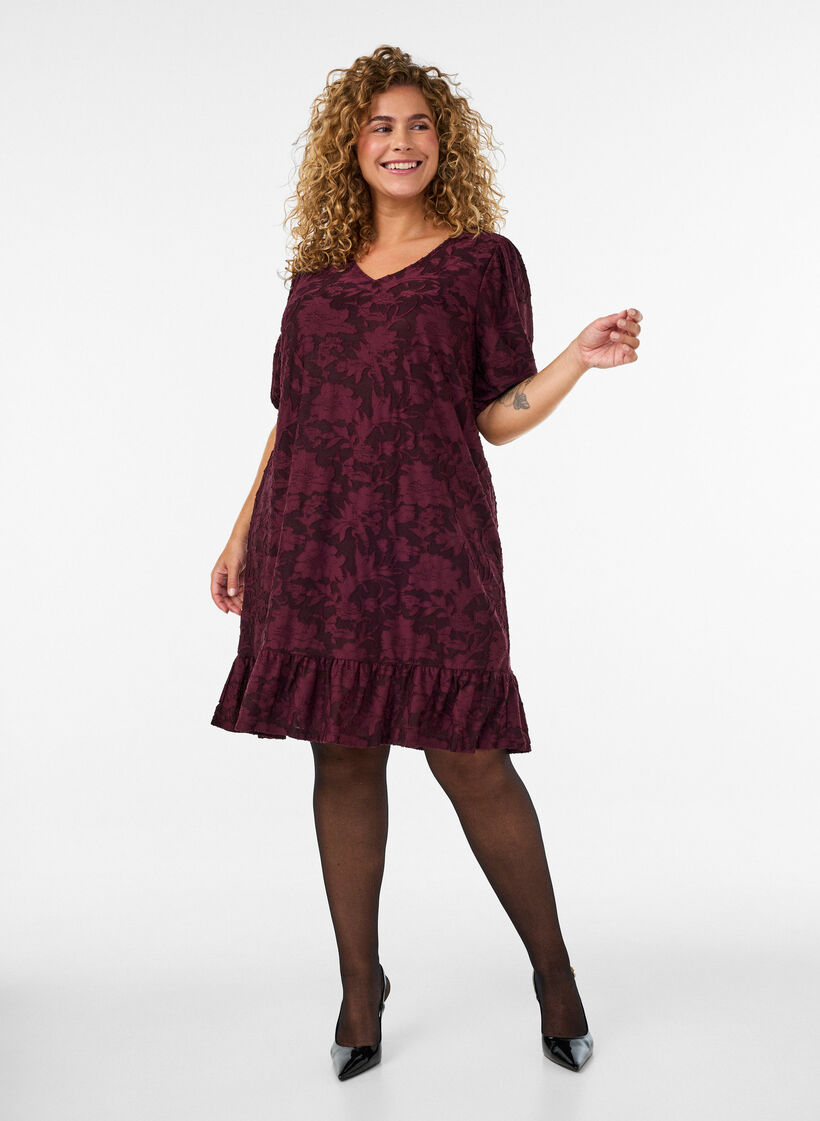 Kleid mit floraler Struktur und R&uuml;schensaum, Rot, Model image number 1