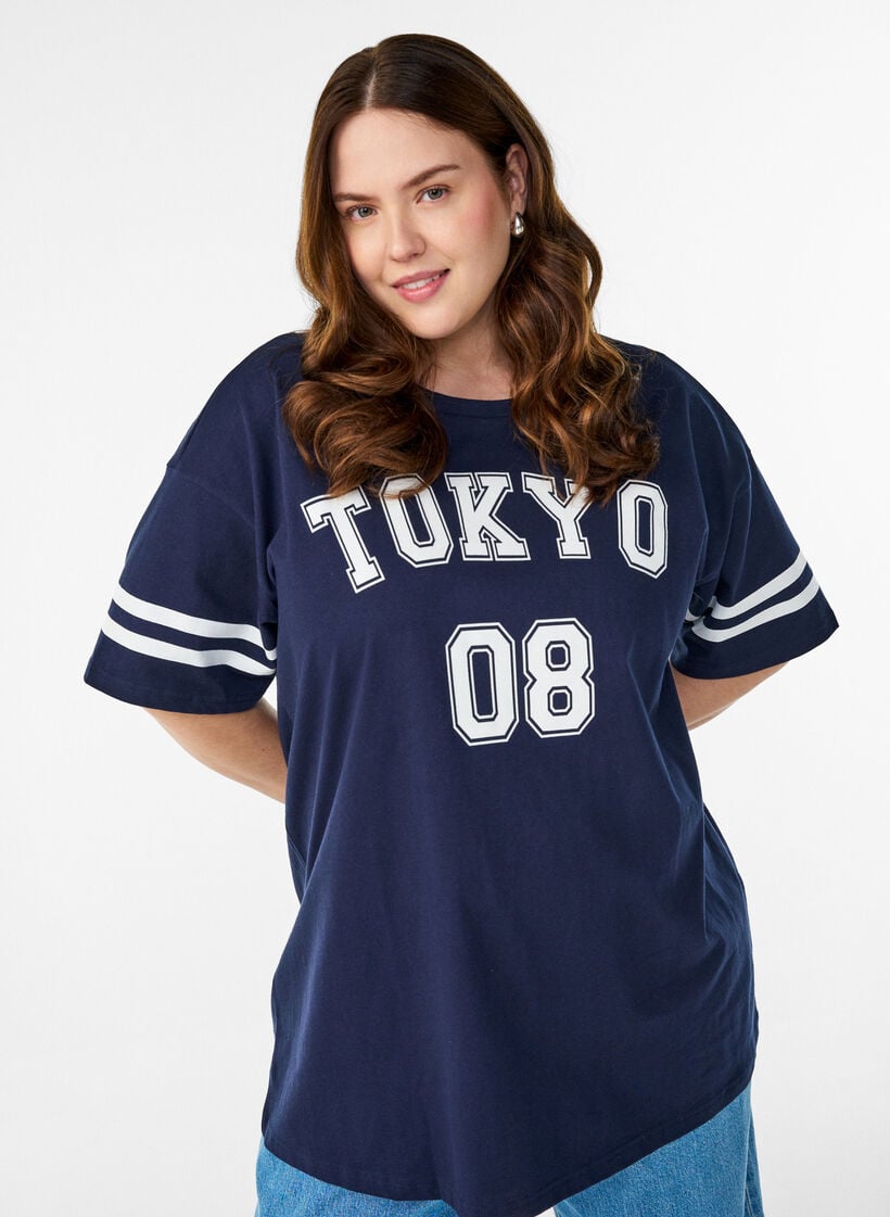 Sportliches Oversize-College-T-Shirt, Blau, Model image number 3